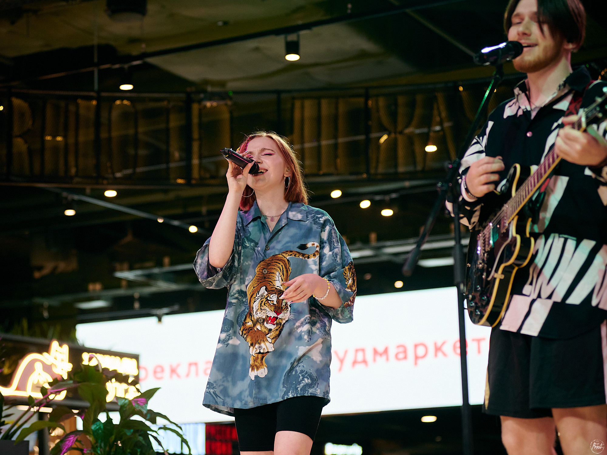 О! Марго. Фотографии отовсюду и обо всем