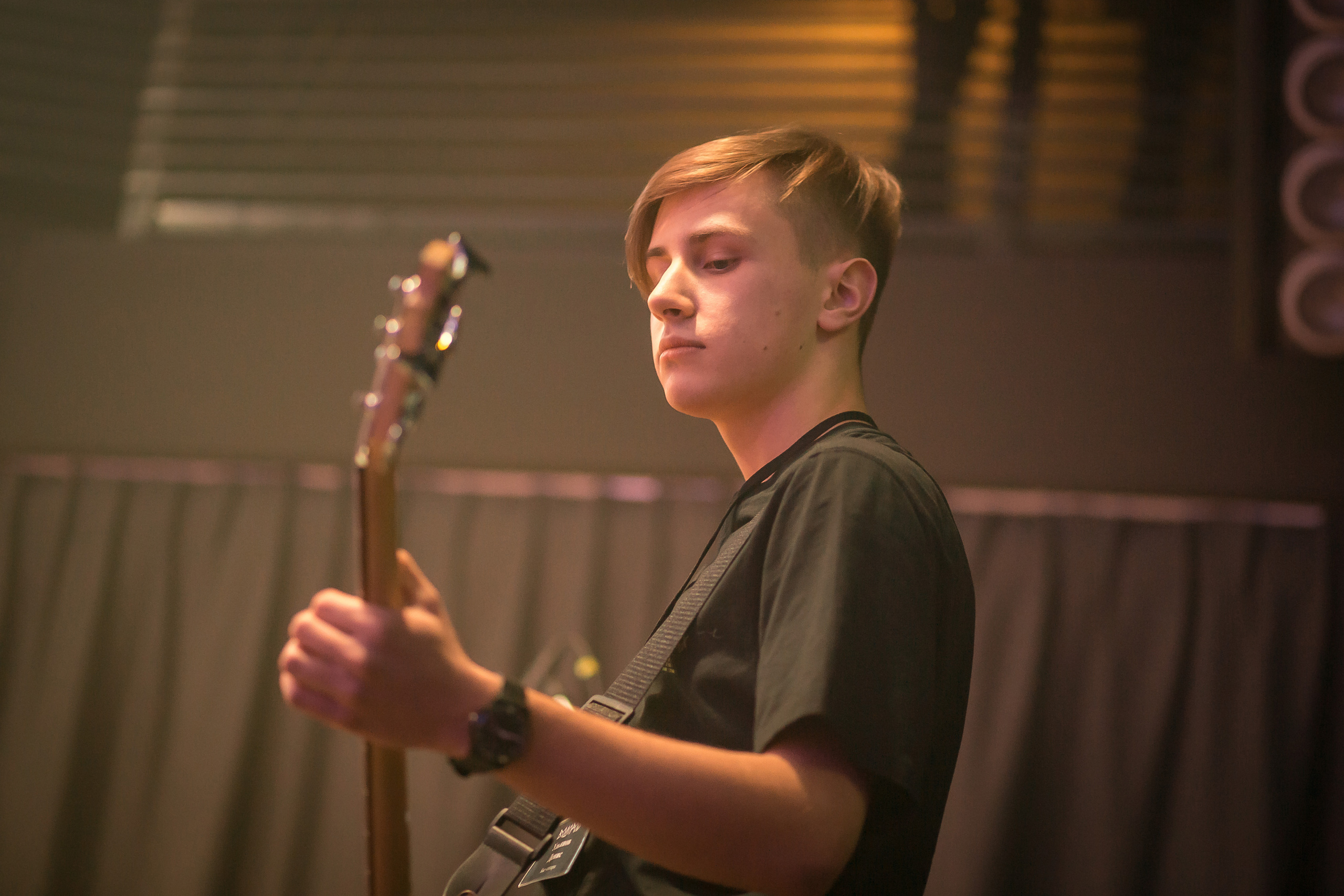 Не Школа Барабанов в Dusty Gold. Фотографиня Мария Дикова