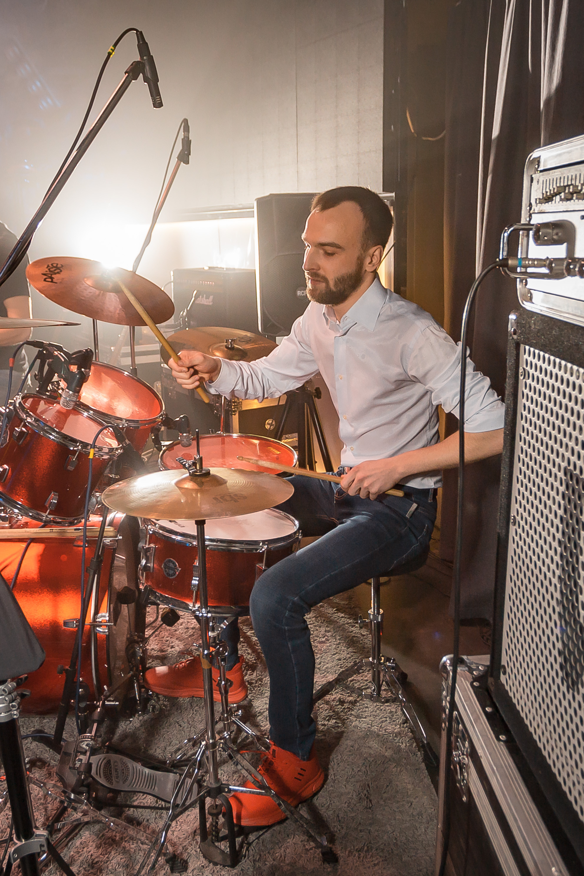 Не Школа Барабанов в Dusty Gold. Фотографиня Мария Дикова