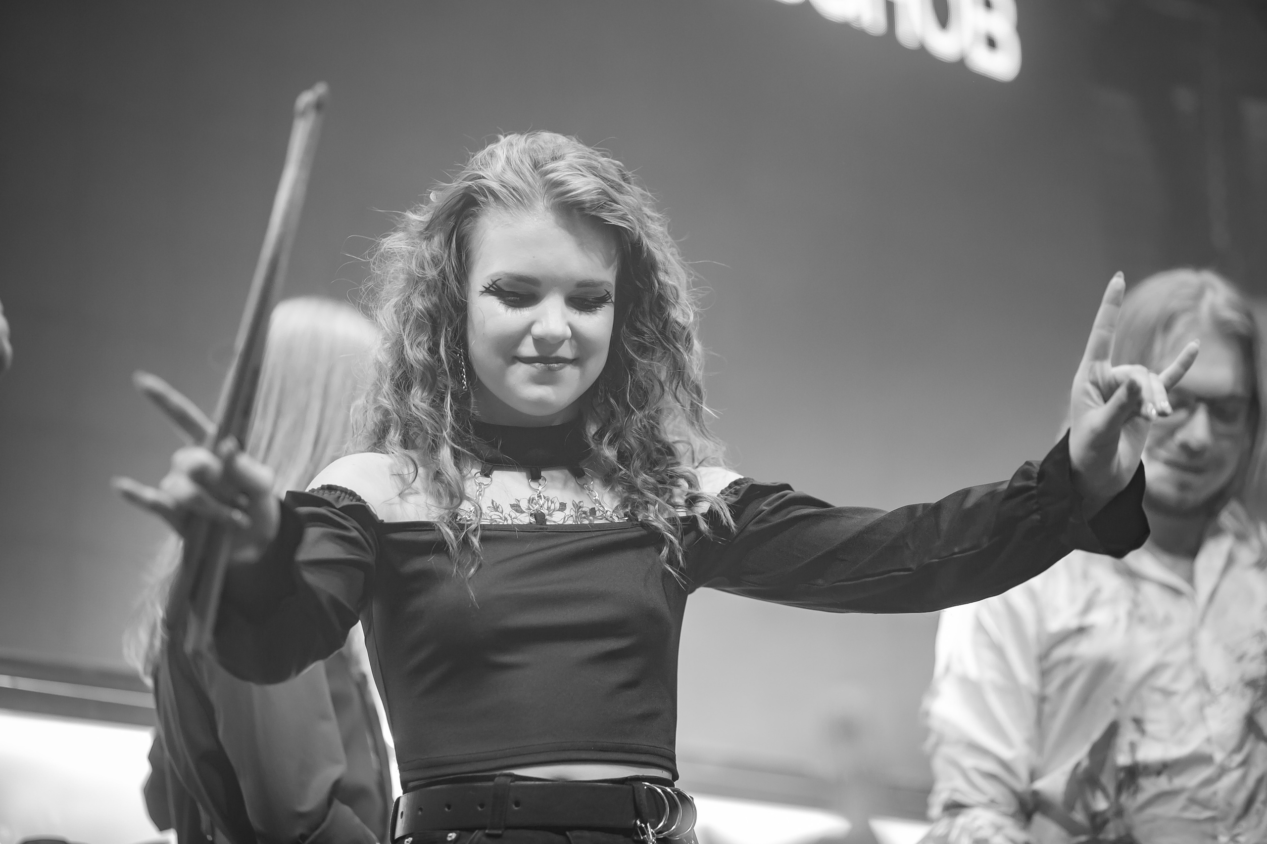 Не Школа Барабанов в Dusty Gold. Фотографиня Мария Дикова