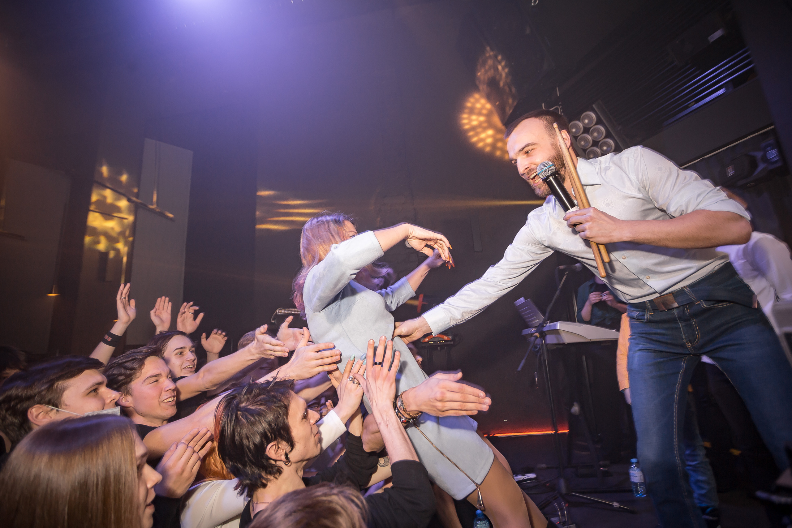 Не Школа Барабанов в Dusty Gold. Фотографиня Мария Дикова