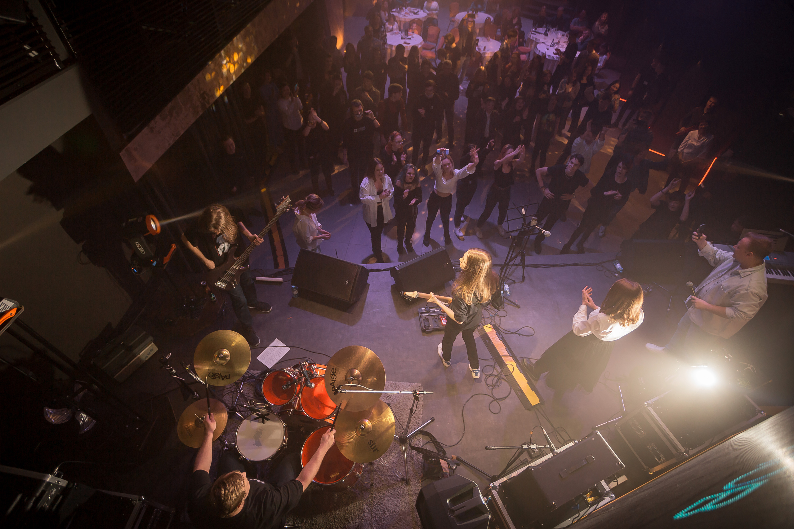 Не Школа Барабанов в Dusty Gold. Фотографиня Мария Дикова