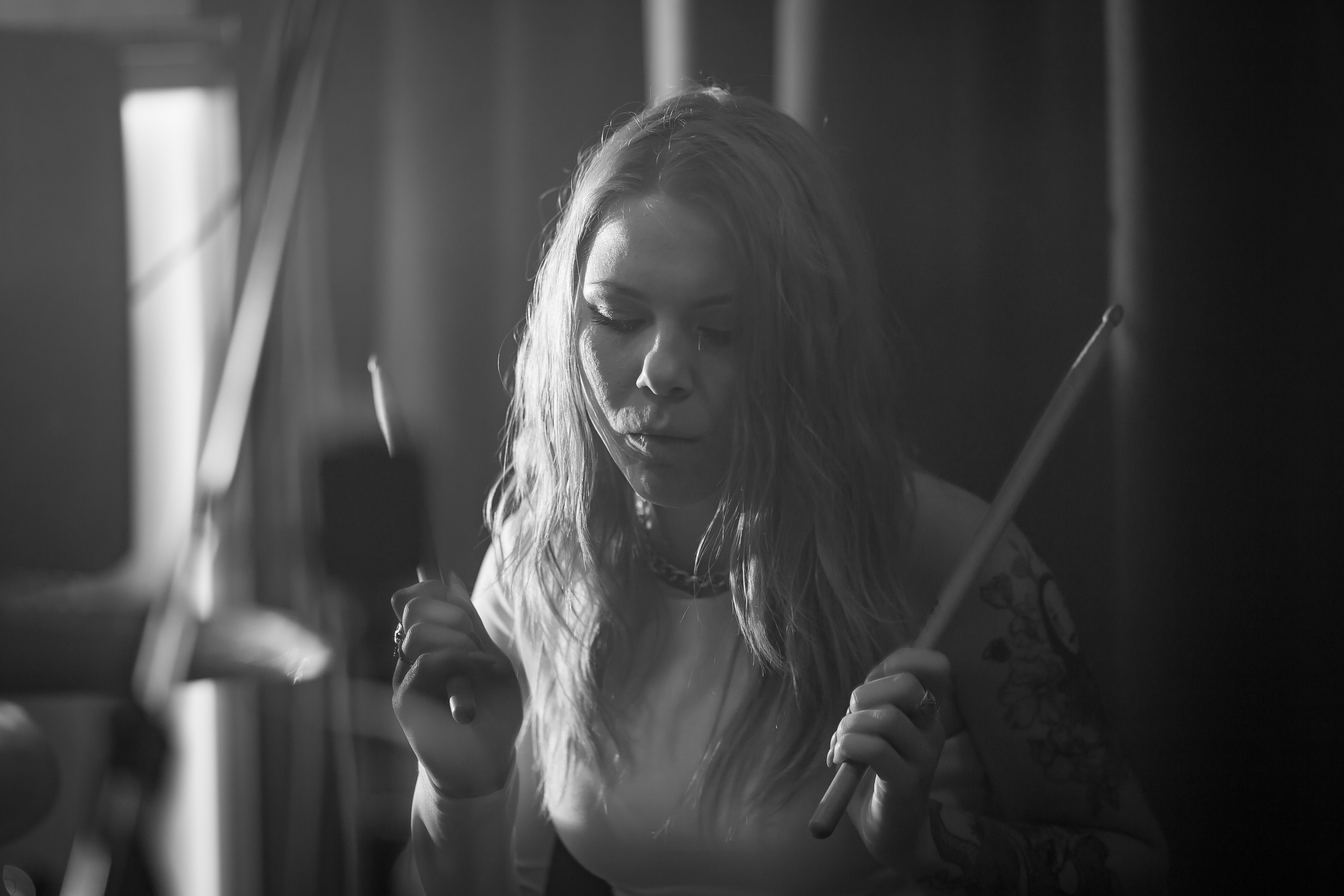 Не Школа Барабанов в Dusty Gold. Фотографиня Мария Дикова