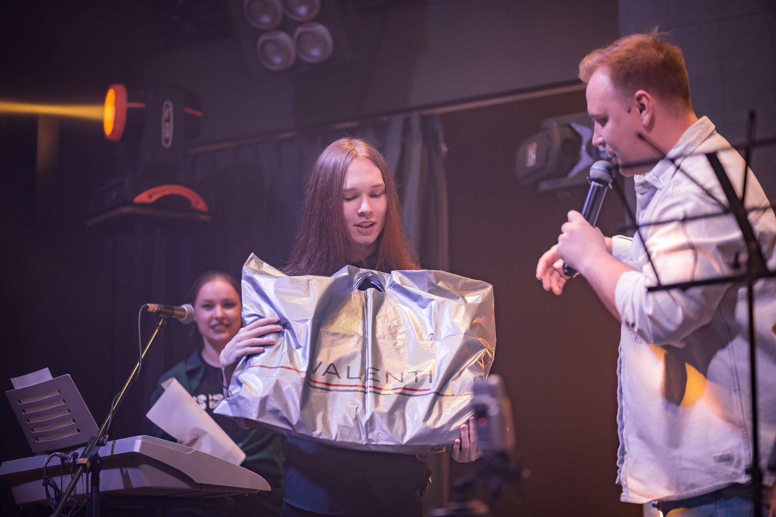 Не Школа Барабанов в Dusty Gold. Фотографиня Мария Дикова