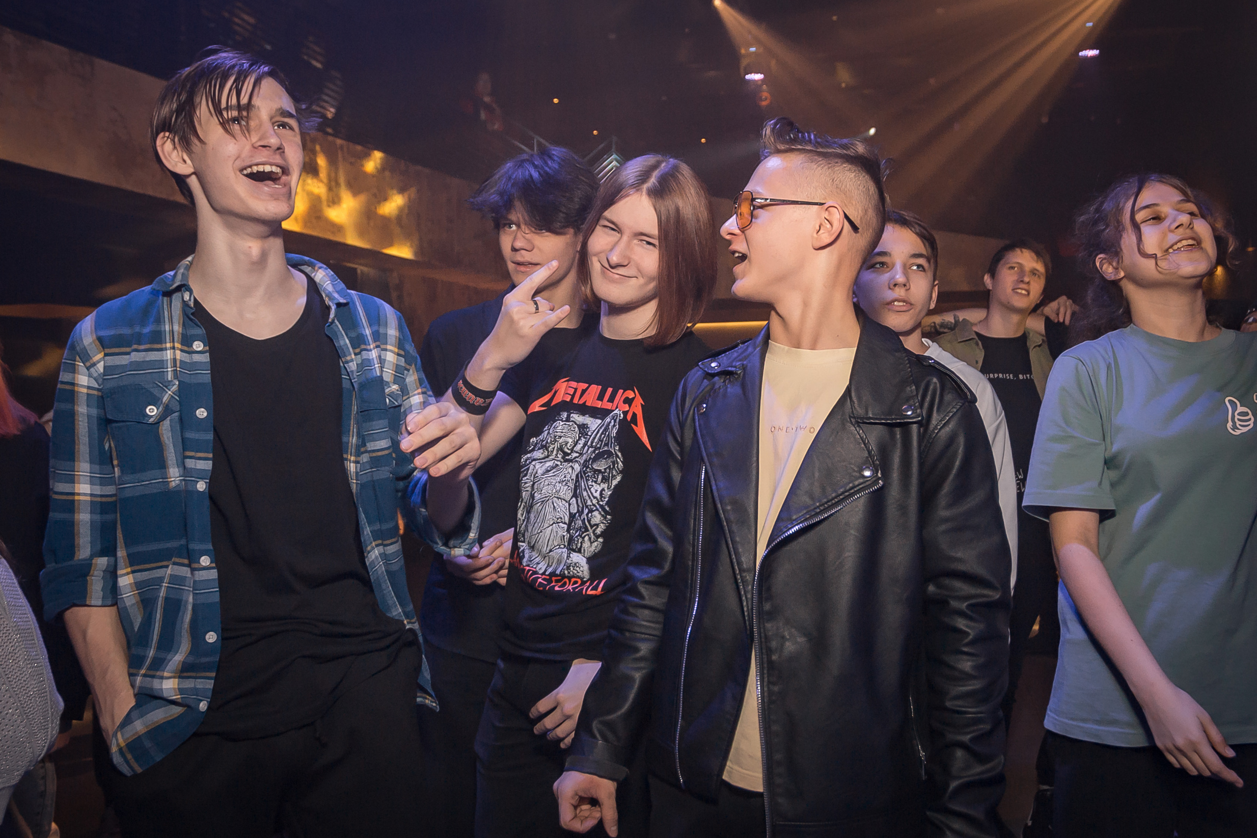 Не Школа Барабанов в Dusty Gold. Фотографиня Мария Дикова