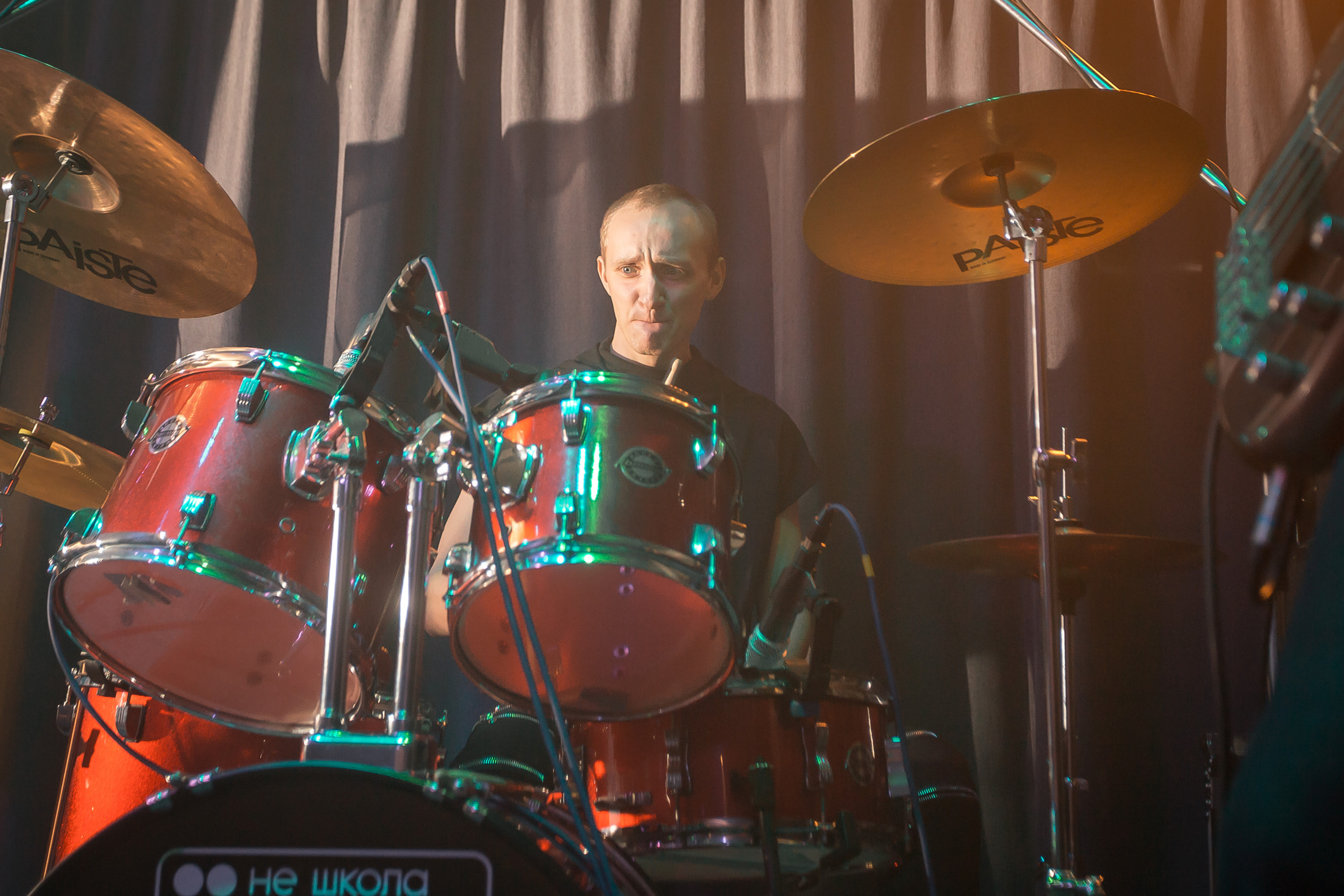 Не Школа Барабанов в Dusty Gold. Фотографиня Мария Дикова