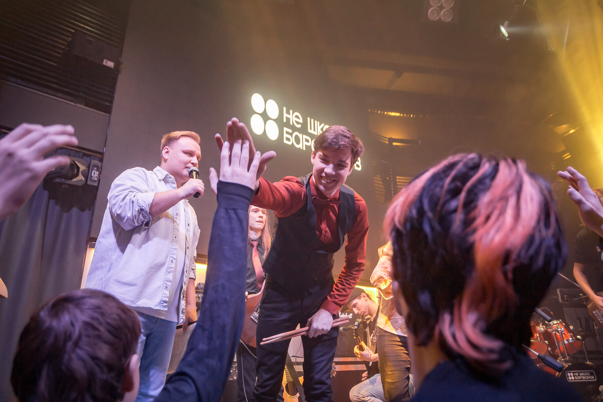 Не Школа Барабанов в Dusty Gold. Фотографиня Мария Дикова