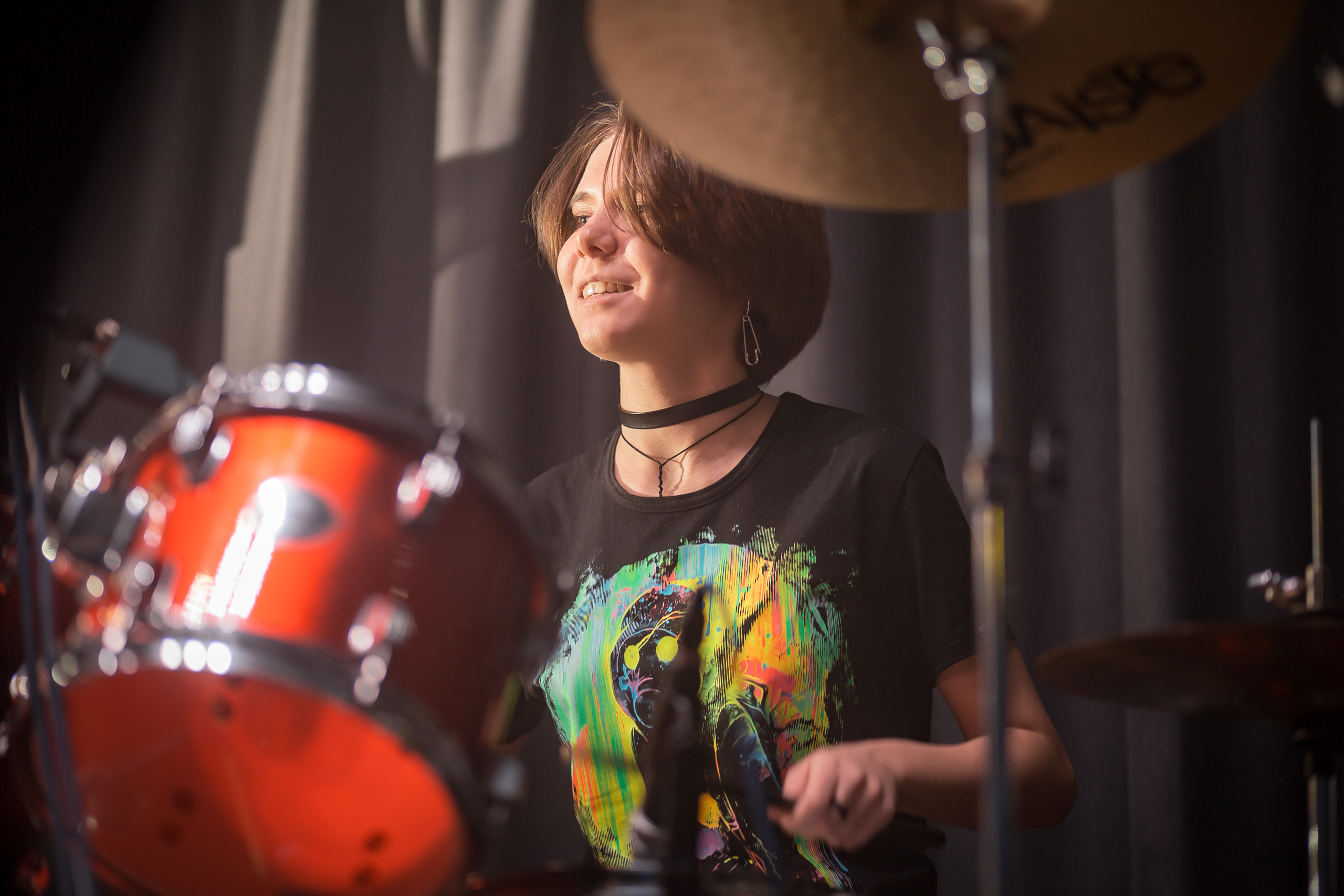 Не Школа Барабанов в Dusty Gold. Фотографиня Мария Дикова