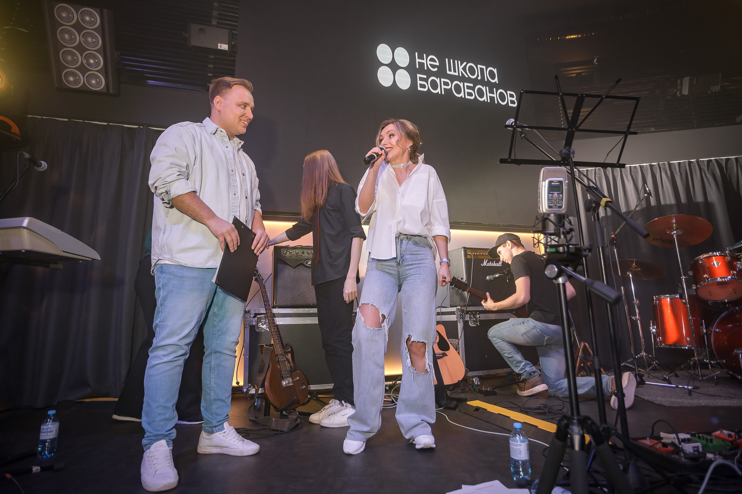 Не Школа Барабанов в Dusty Gold. Фотографиня Мария Дикова