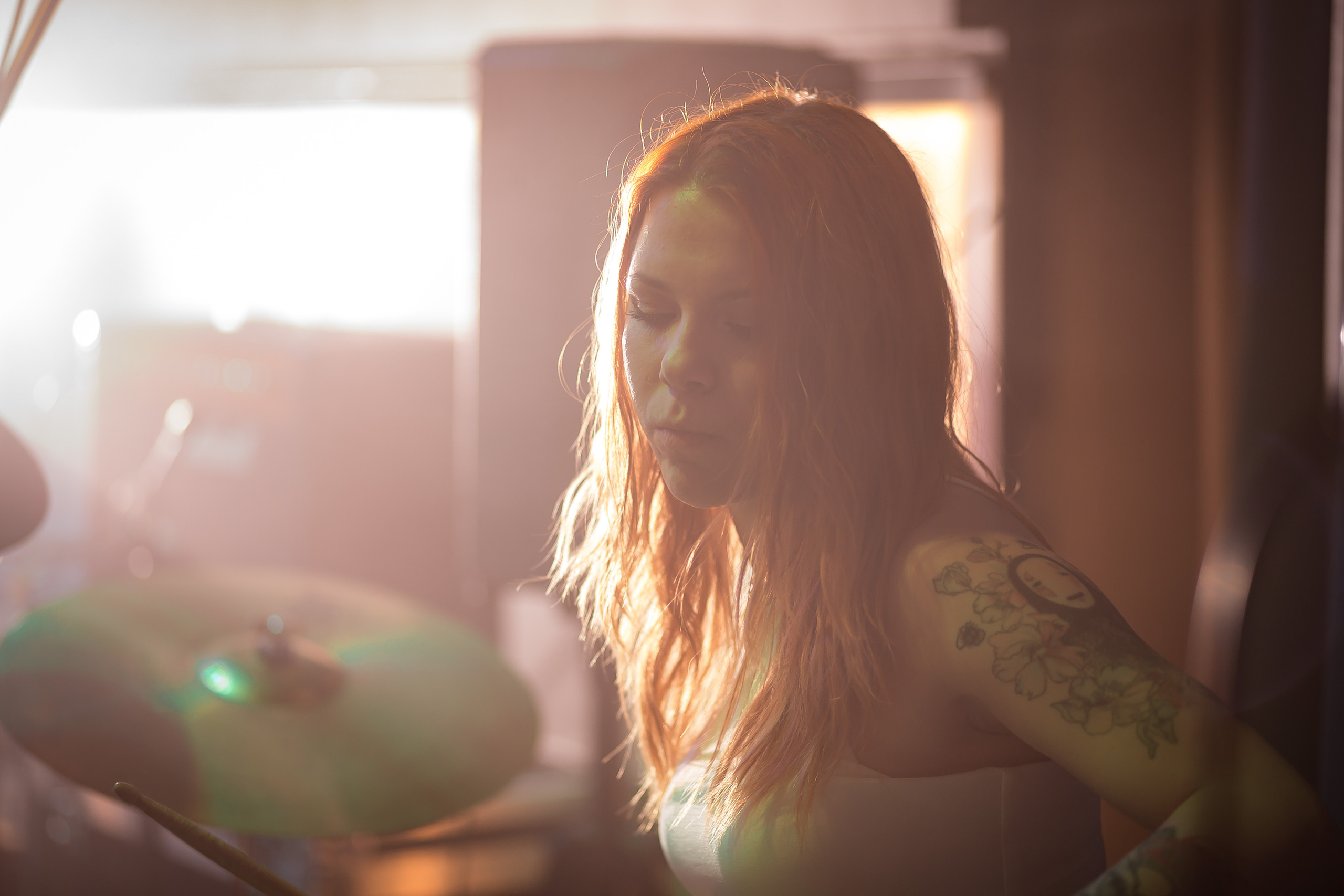 Не Школа Барабанов в Dusty Gold. Фотографиня Мария Дикова