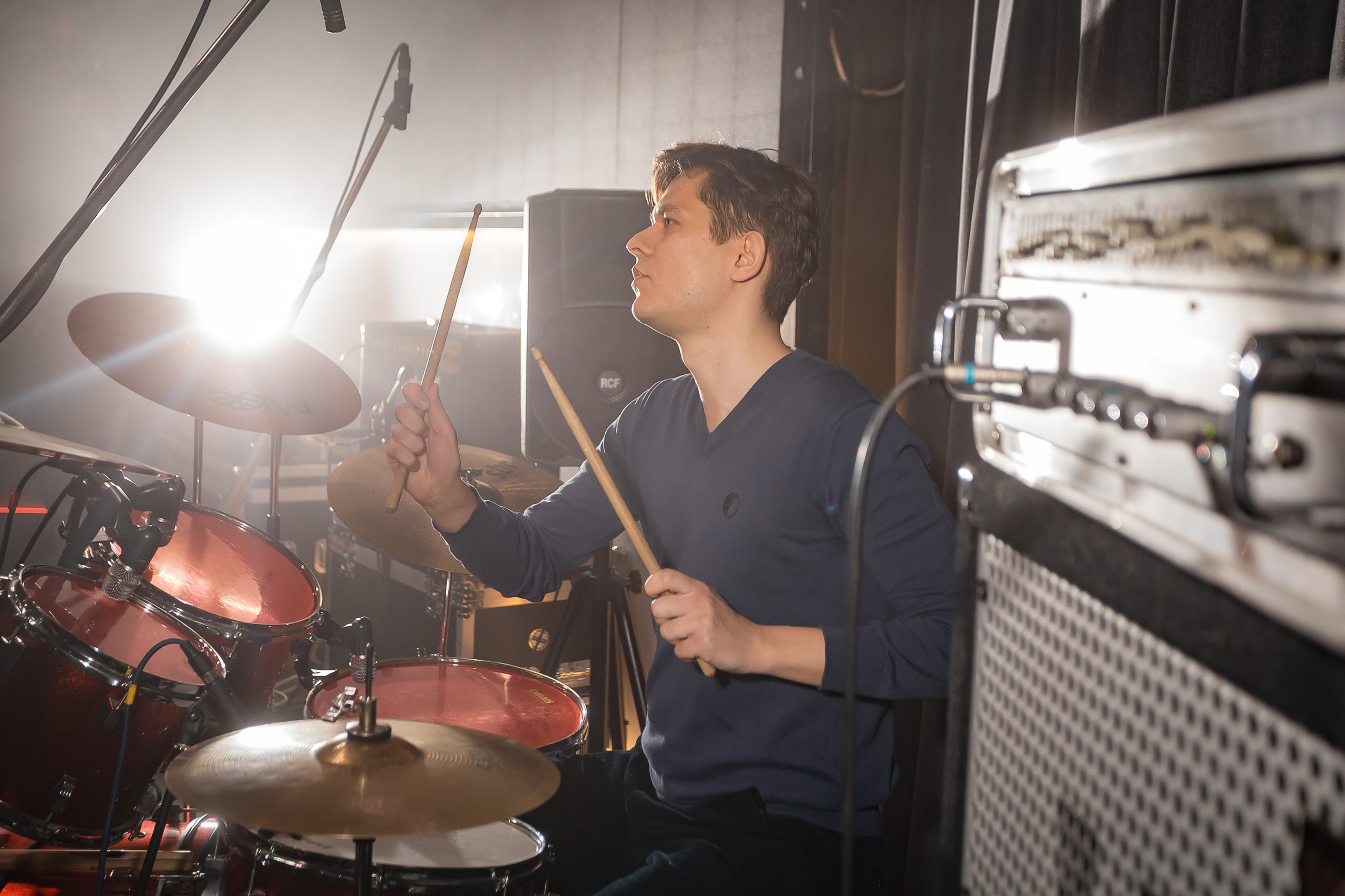 Не Школа Барабанов в Dusty Gold. Фотографиня Мария Дикова