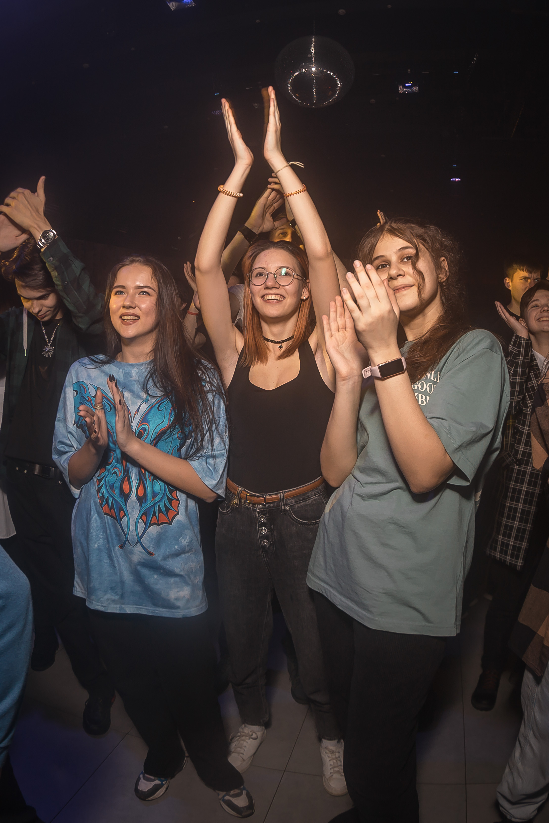 Не Школа Барабанов в Dusty Gold. Фотографиня Мария Дикова