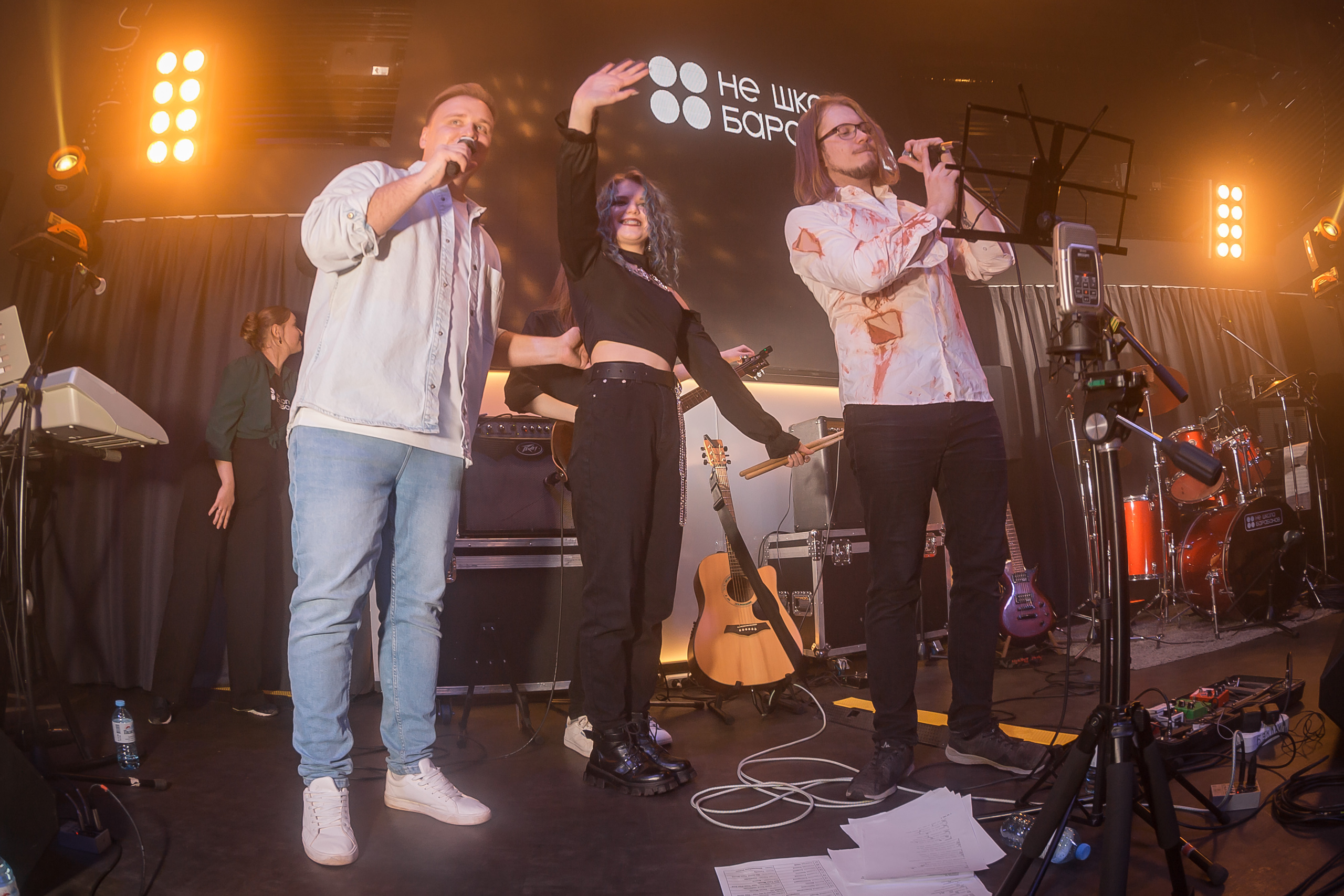 Не Школа Барабанов в Dusty Gold. Фотографиня Мария Дикова