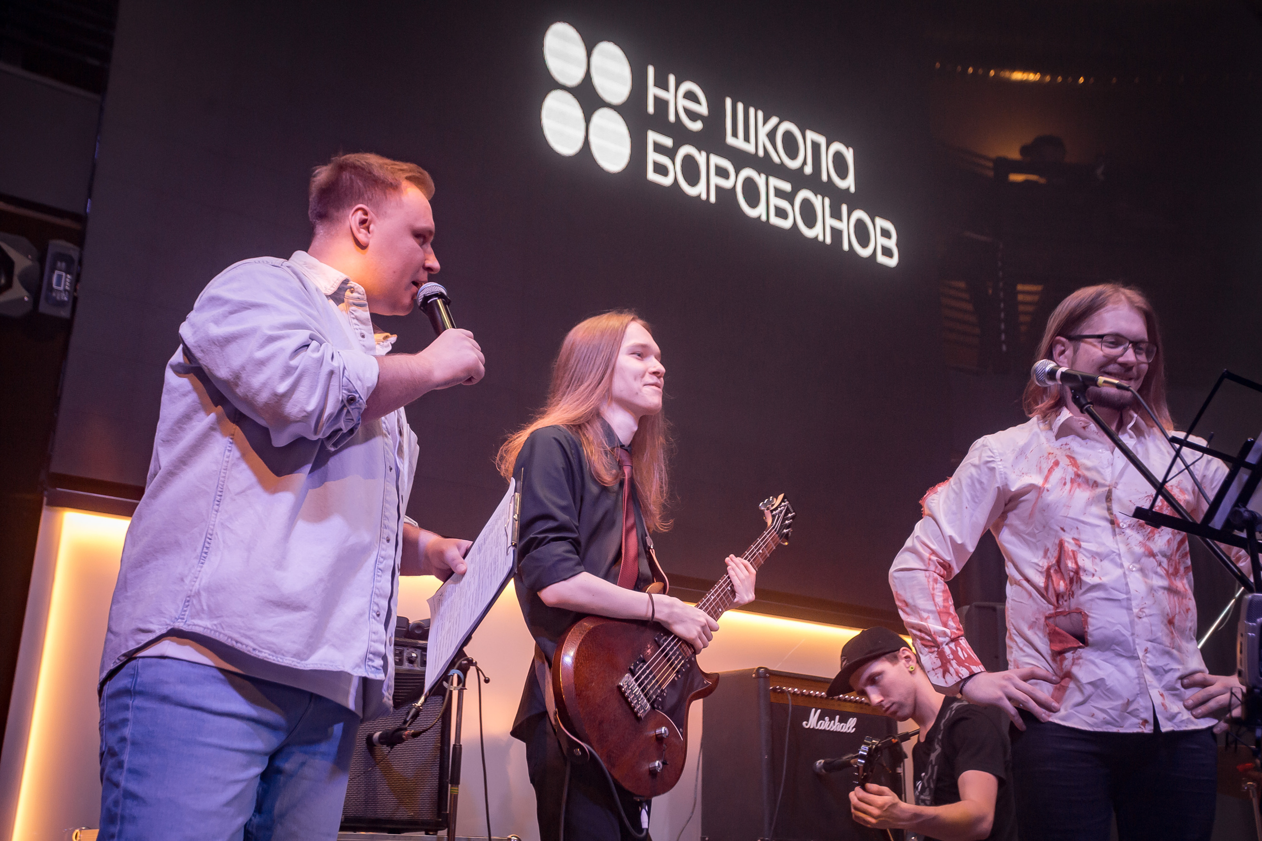 Не Школа Барабанов в Dusty Gold. Фотографиня Мария Дикова