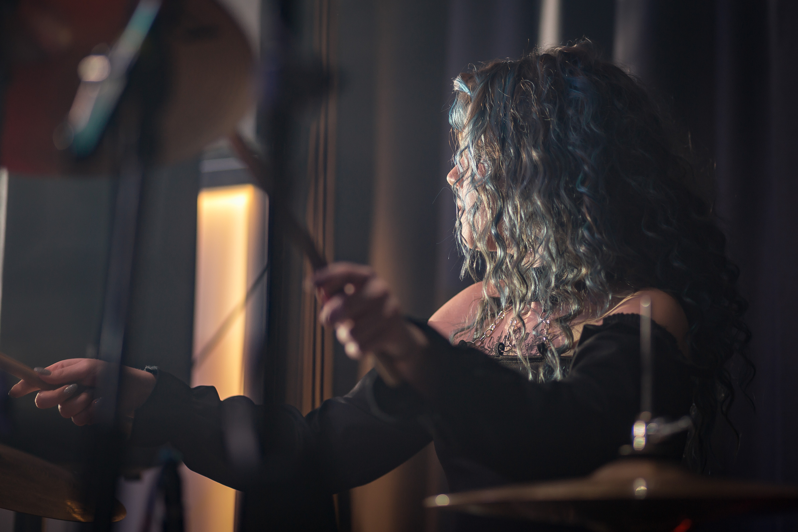 Не Школа Барабанов в Dusty Gold. Фотографиня Мария Дикова