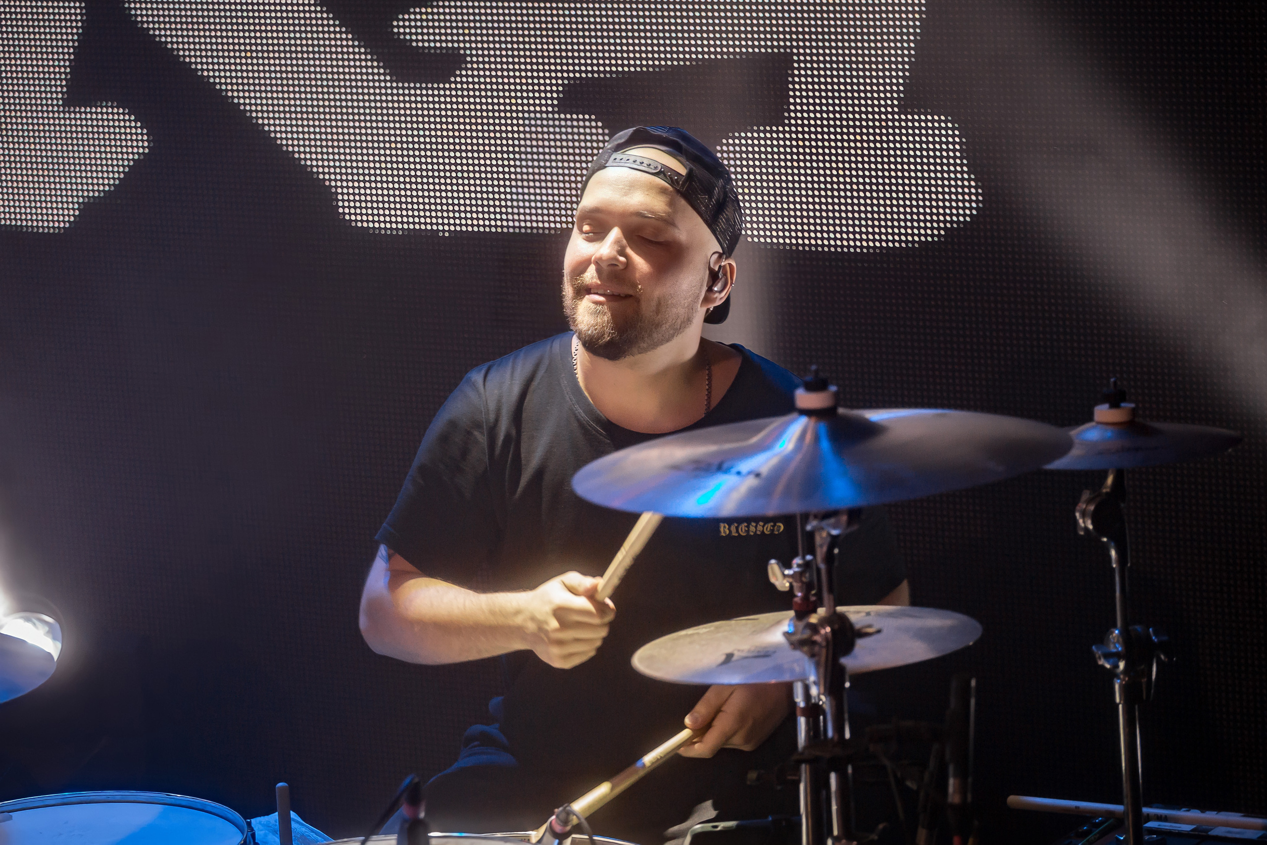 Заточка. Фотографиня Мария Дикова