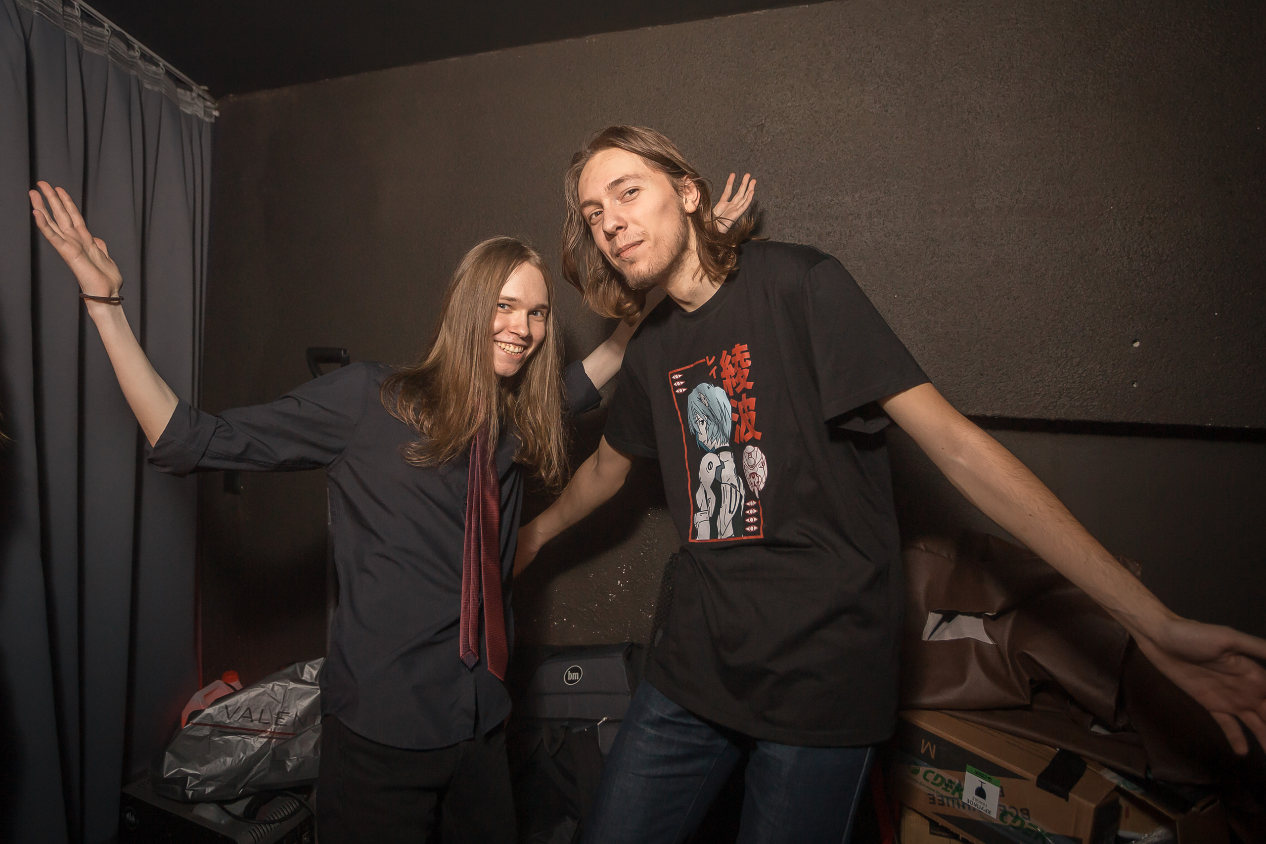 Не Школа Барабанов в Dusty Gold. Фотографиня Мария Дикова