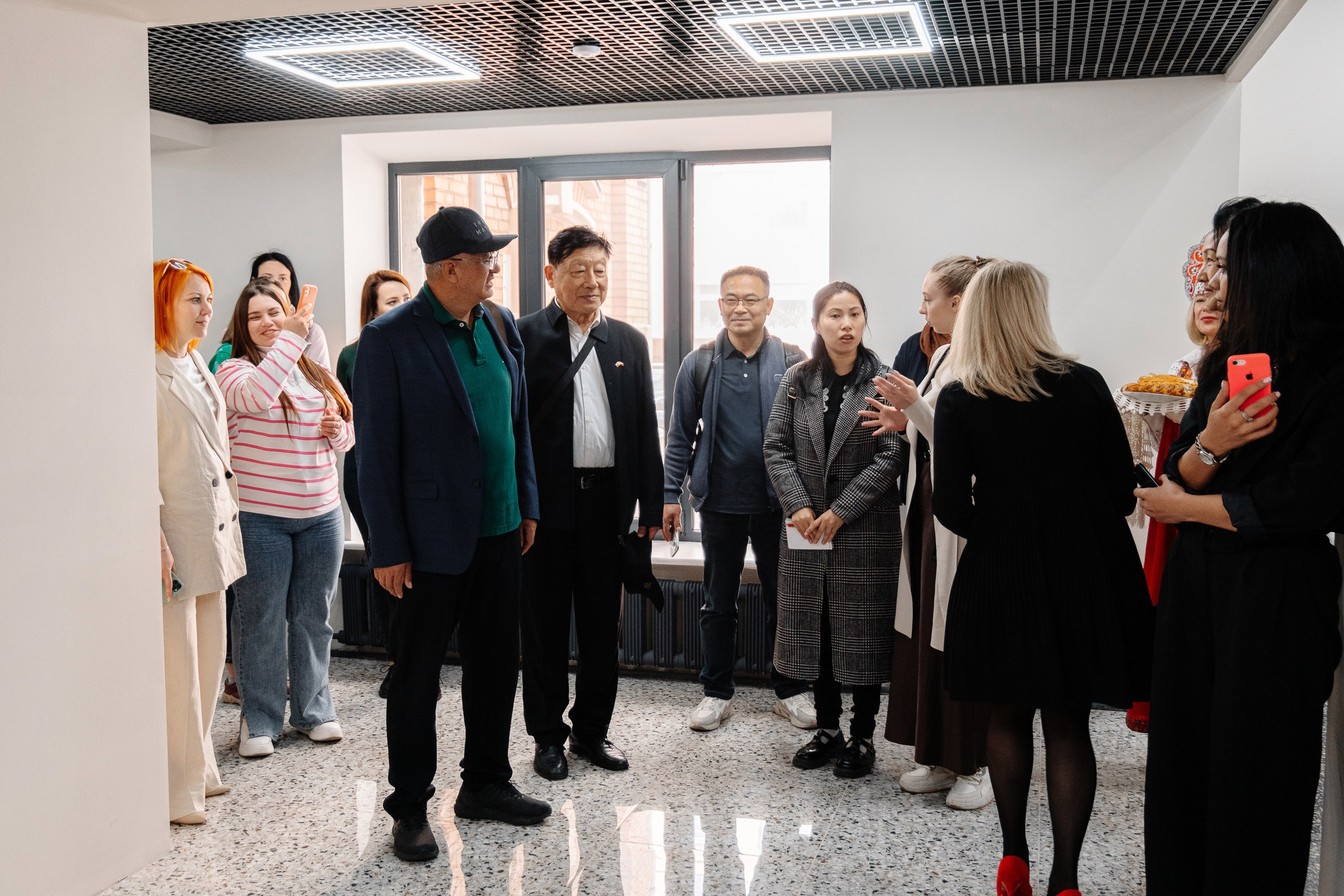 Делегация Китая в Ивановской текстильной компании