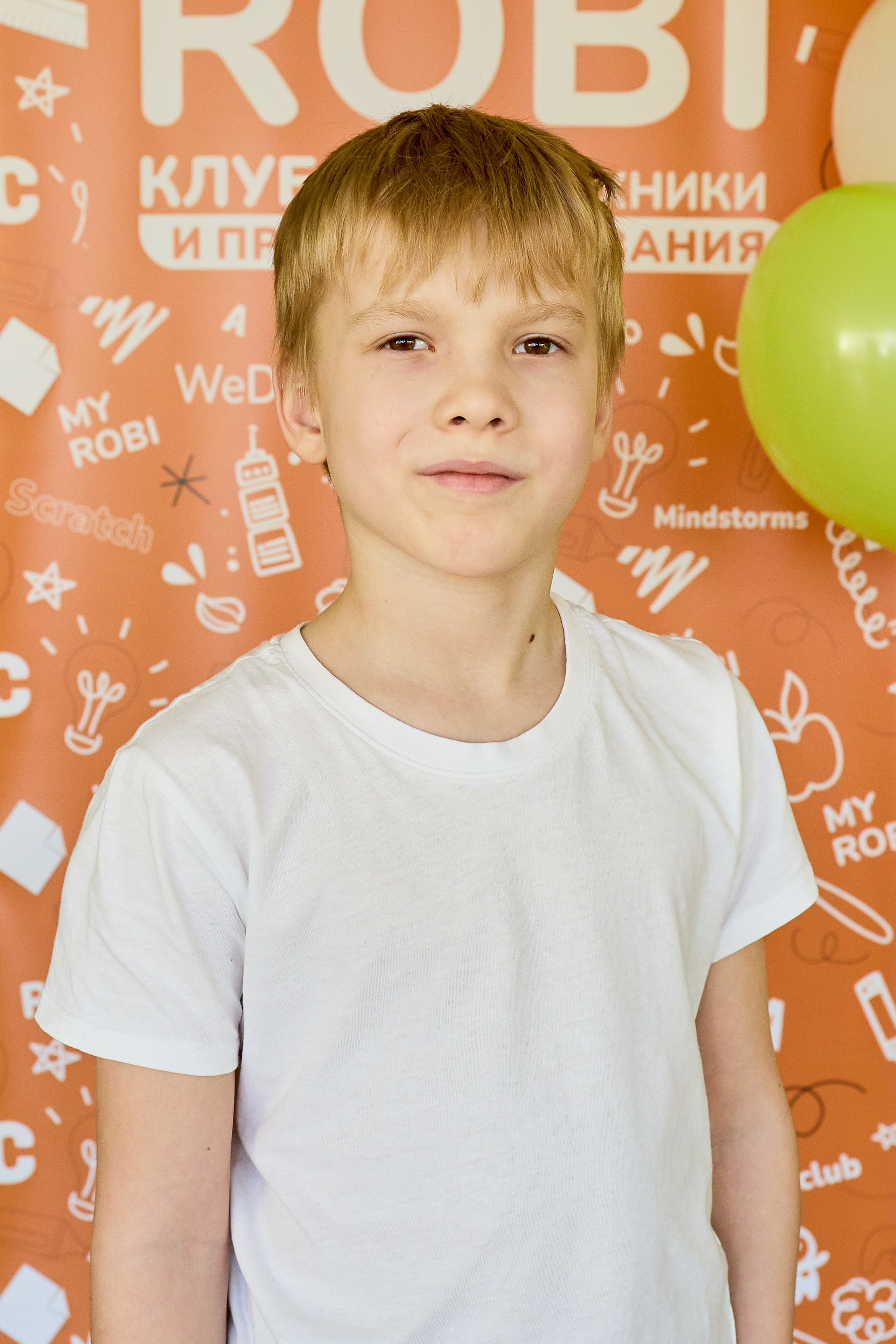 Клуб робототехники и программирования. Фотограф Настя Че