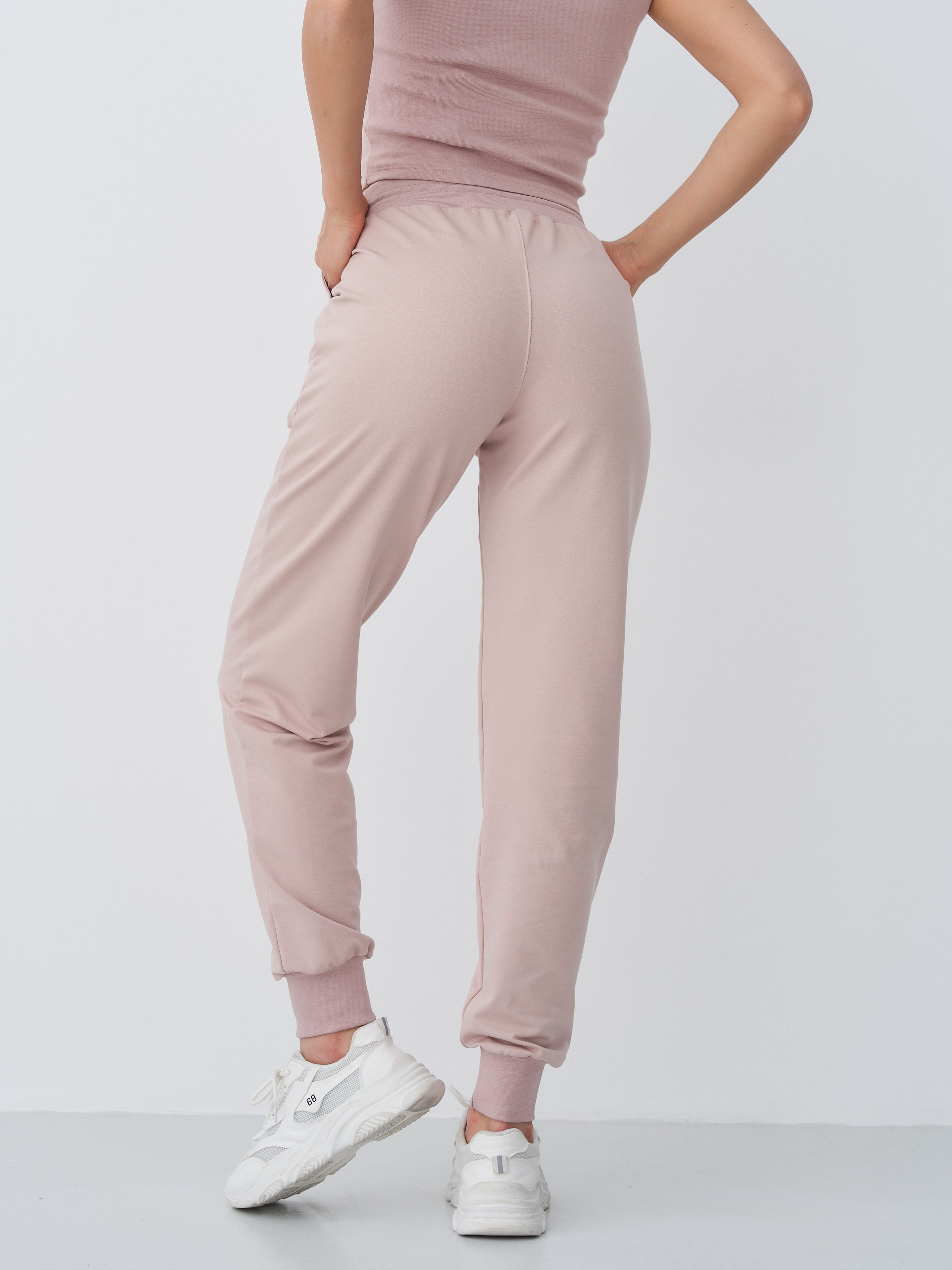 Настя Д. Контент для маркетплейсов и соцсетей. Фото и видео съемка