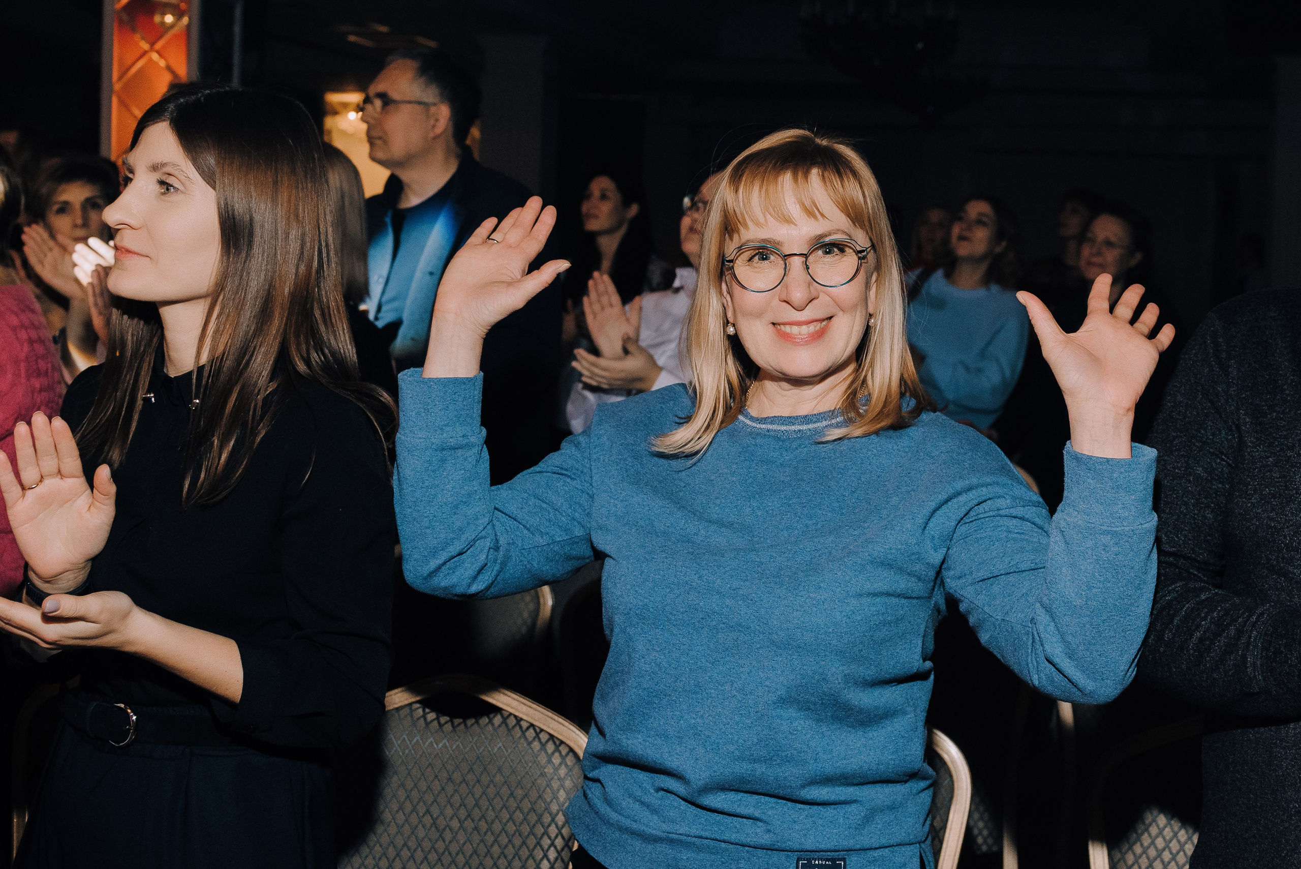 СПЕКТАКЛЬ «ВОЛШЕБНЫЕ ОЧКИ» ОПТИК-ЦЕНТР. Репортажный фотограф Зуев Роман г. Челябинск
