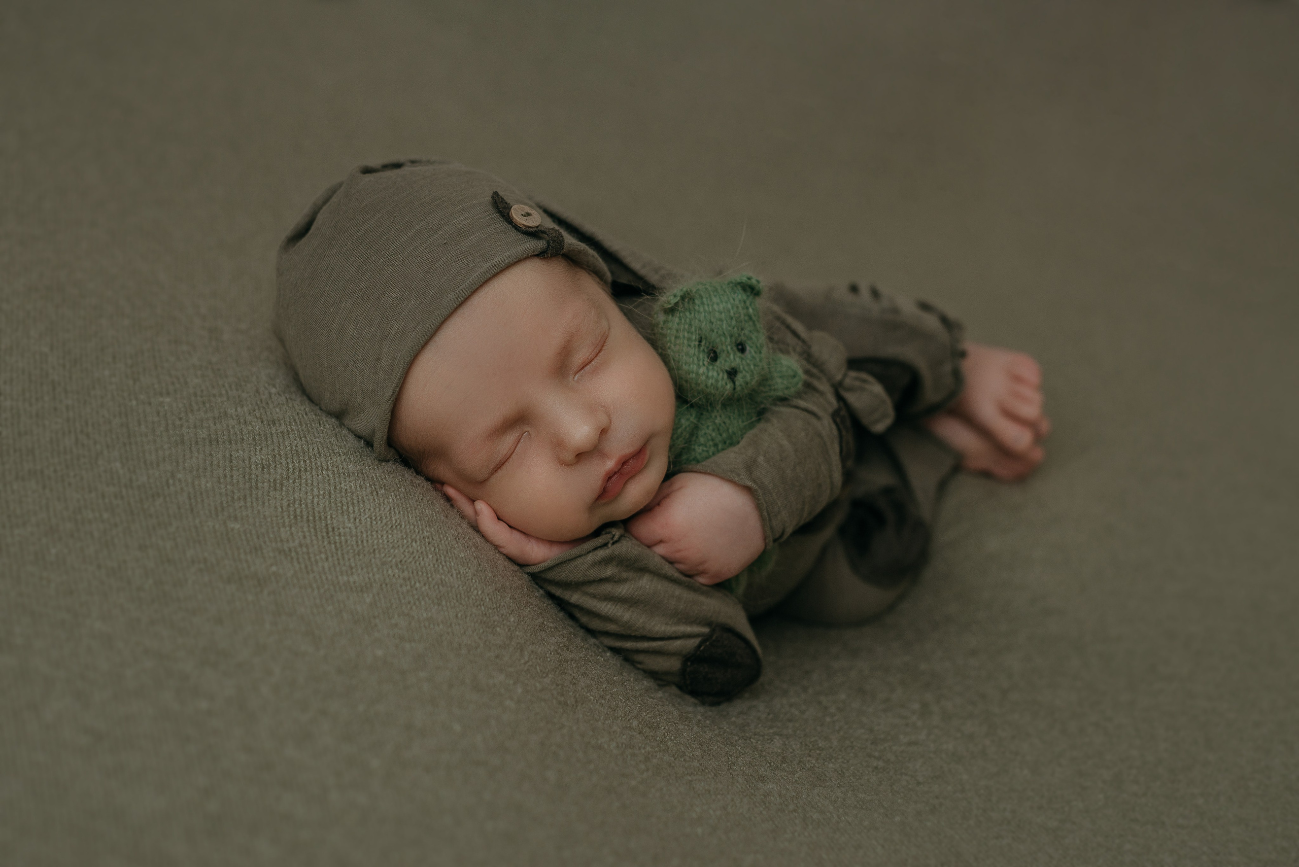 Саша. Фотограф новорожденных Белгород