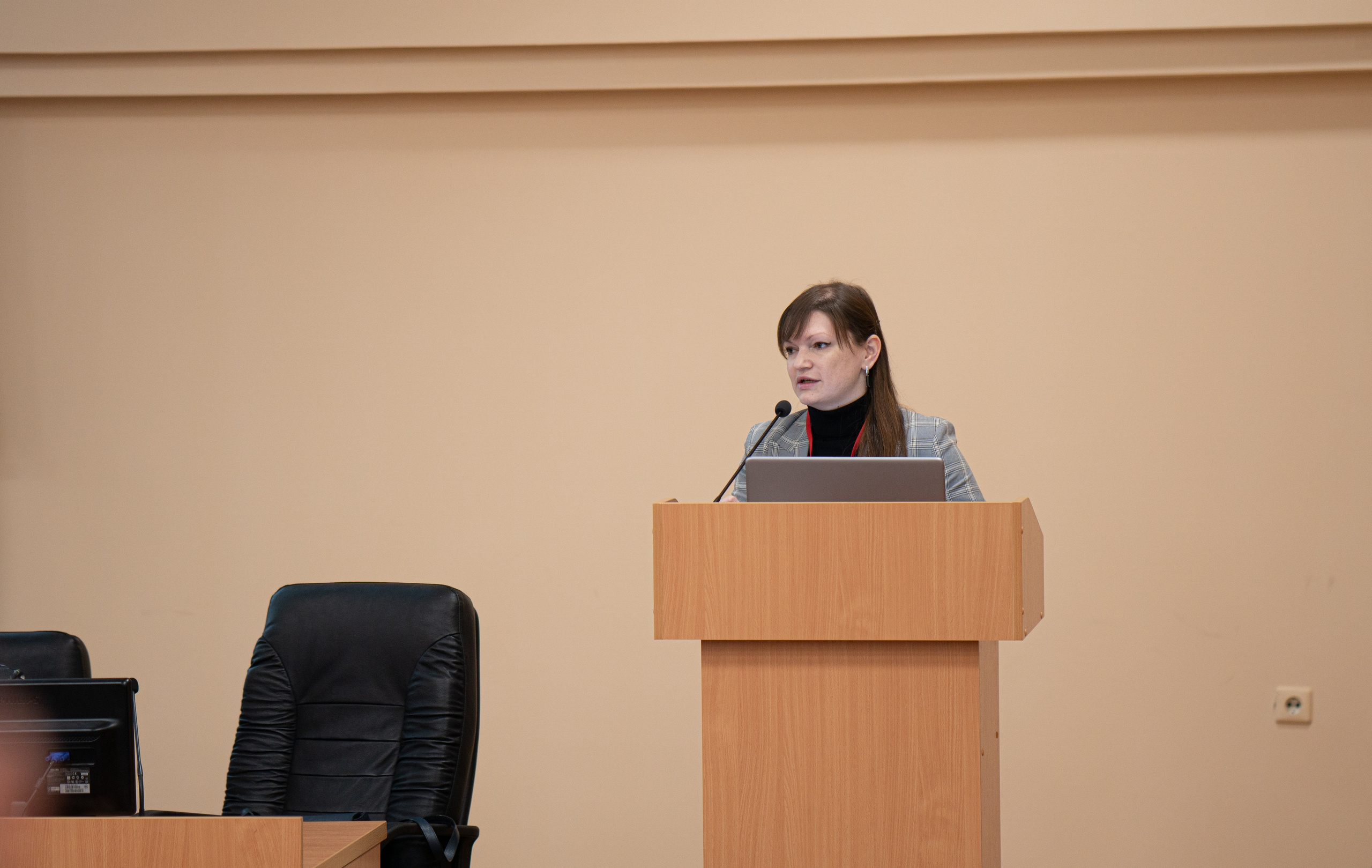 Научно-практическая конференция. Творческий и репортажный фотограф в Москве Клим Долгов