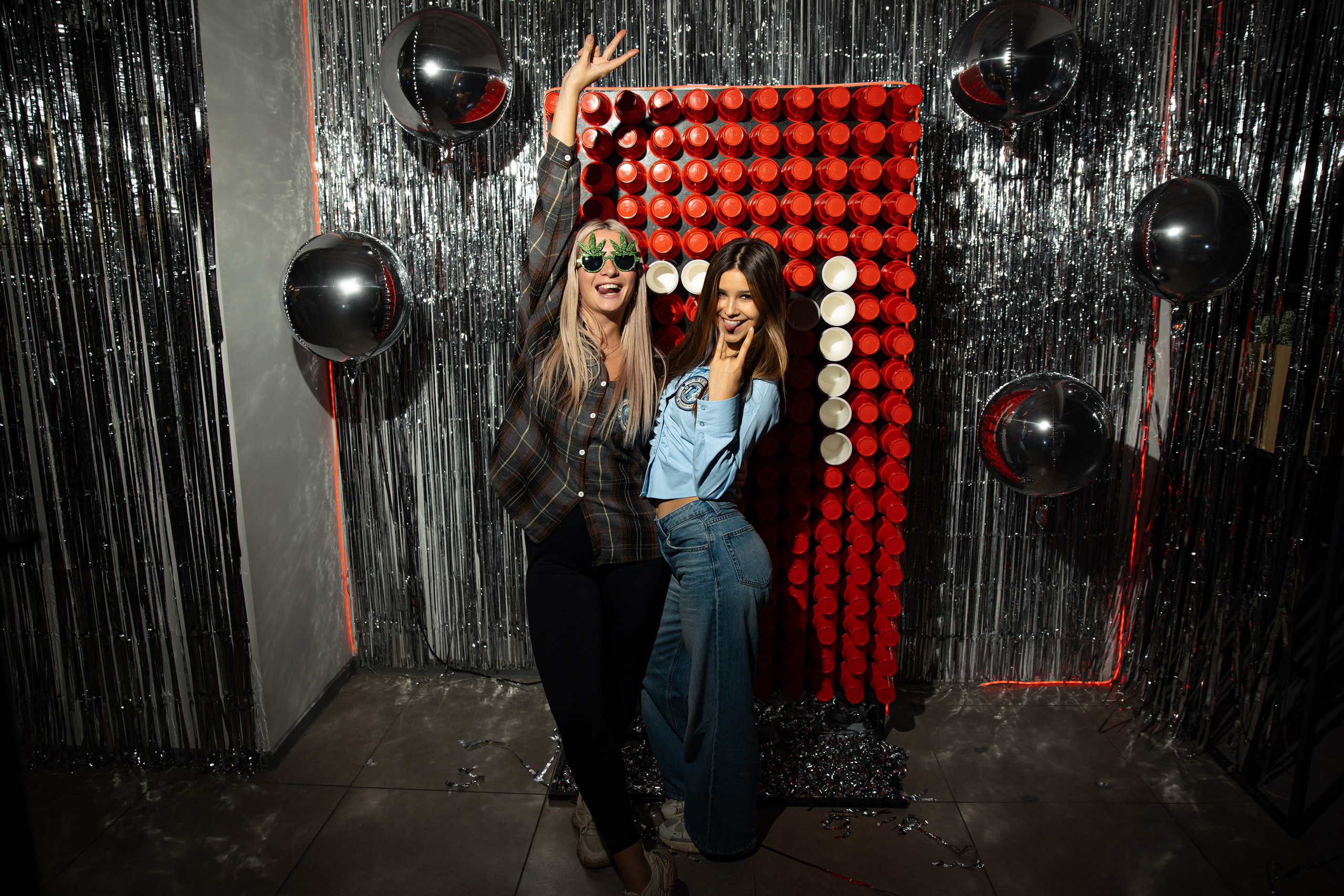 Дубль гис (офисная туса). Фотограф Вячеслав Фарунин