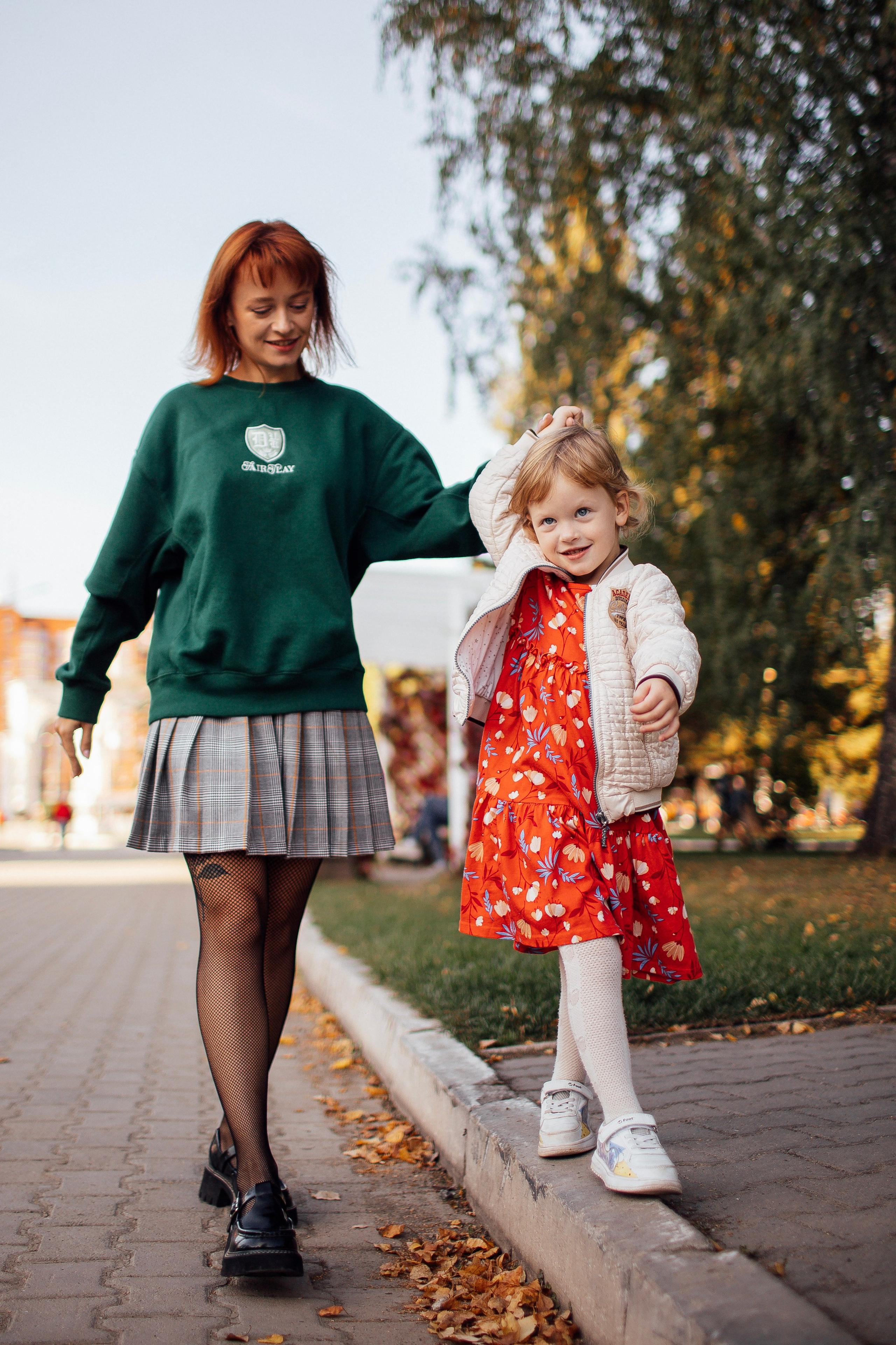 Саша Наташа и Анжелика. Семейная съемка — это красивый способ признаться своей семье в любви