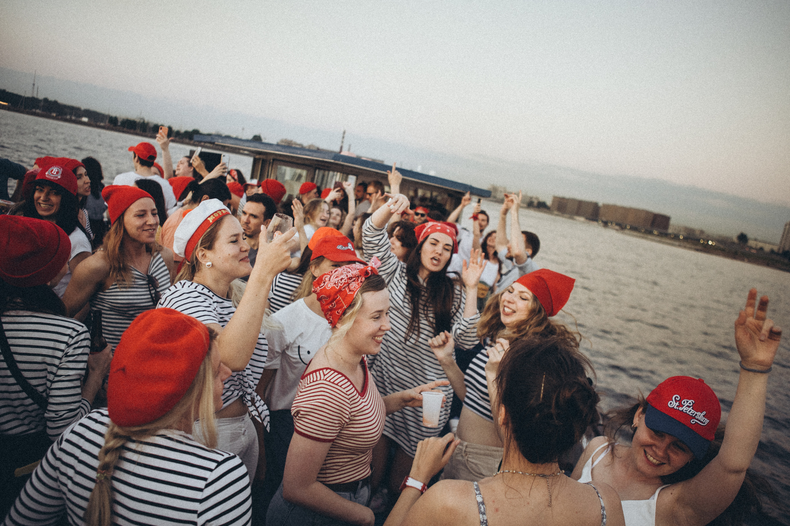 Кораблик by Kotlet 20.06.21. Даша Яковенко Фотограф Спб