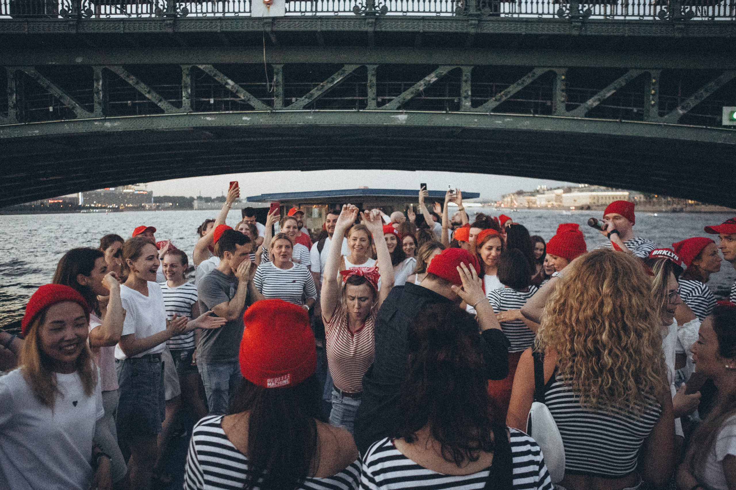 Кораблик by Kotlet 20.06.21. Даша Яковенко Фотограф Спб