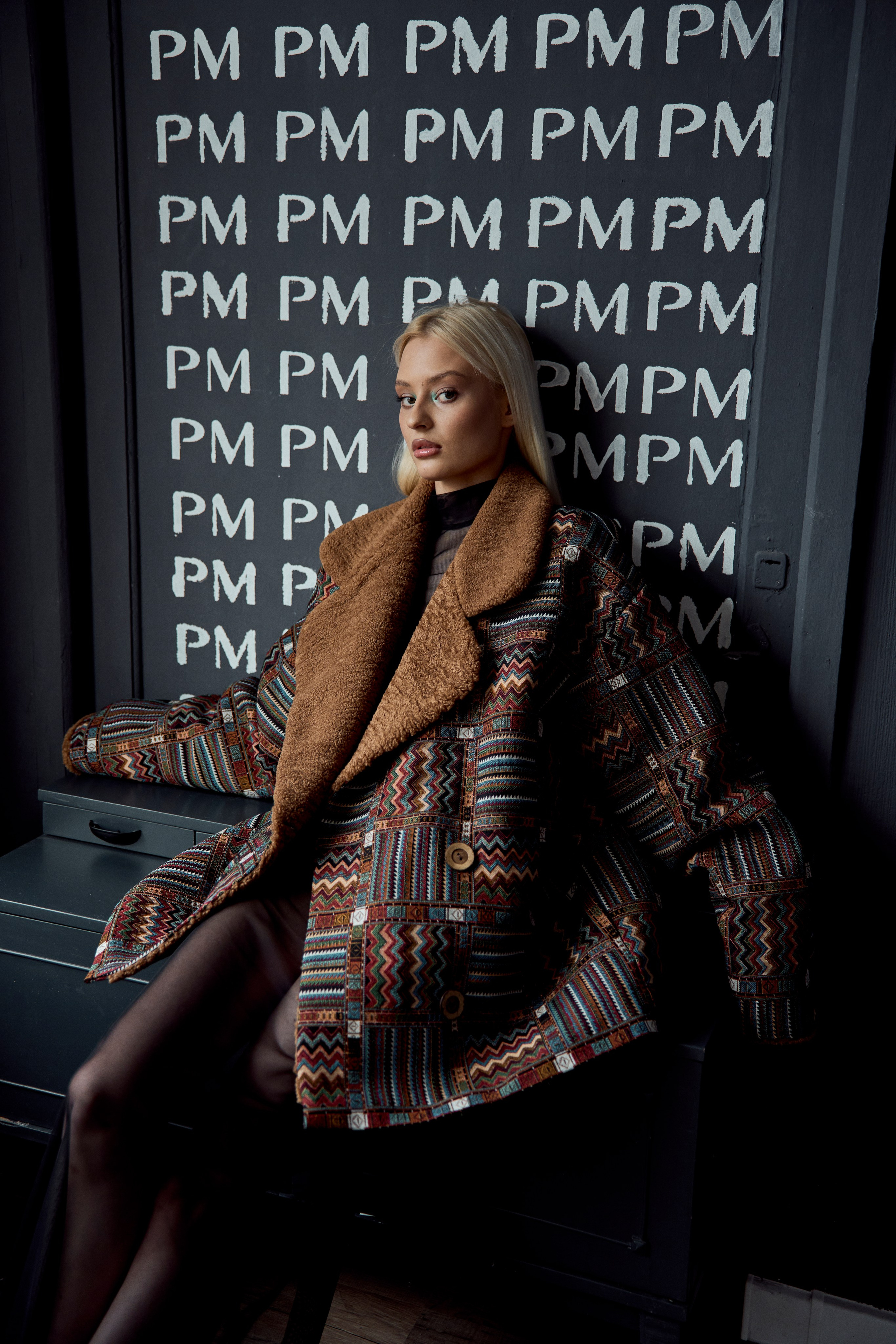 PROMEMORIES x 9:04 PM. Студийный фотограф в Екатеринбурге Бшари Заана