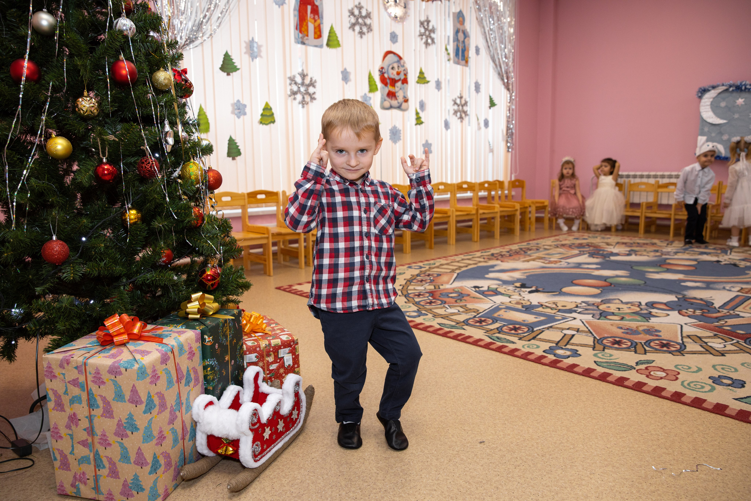 Новогодний утренник Полисадик. Фотограф в Железнодорожном и Балашихе