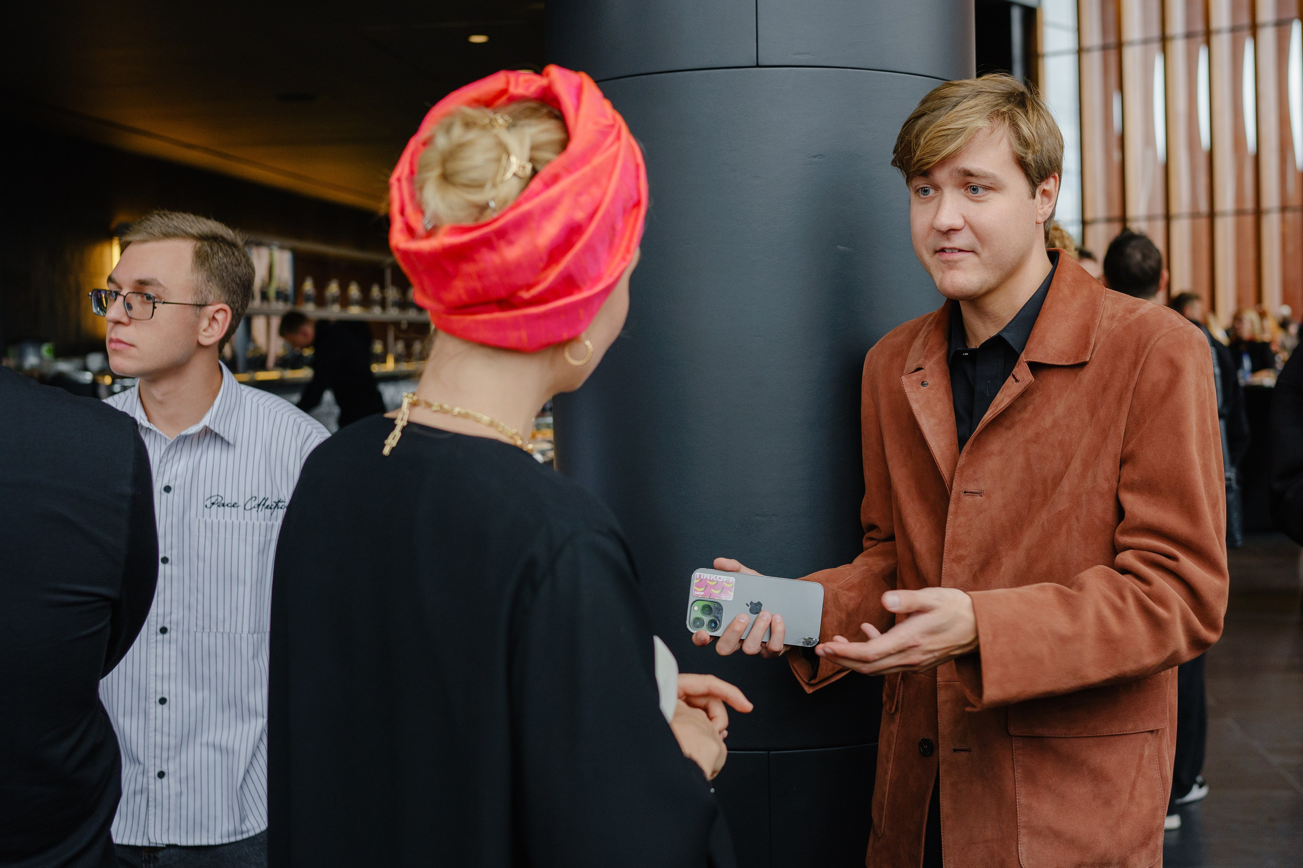 Фотограф репортажный на конференцию/форум в Москве. Репортажный фотограф в Москве Саша Дружинина
