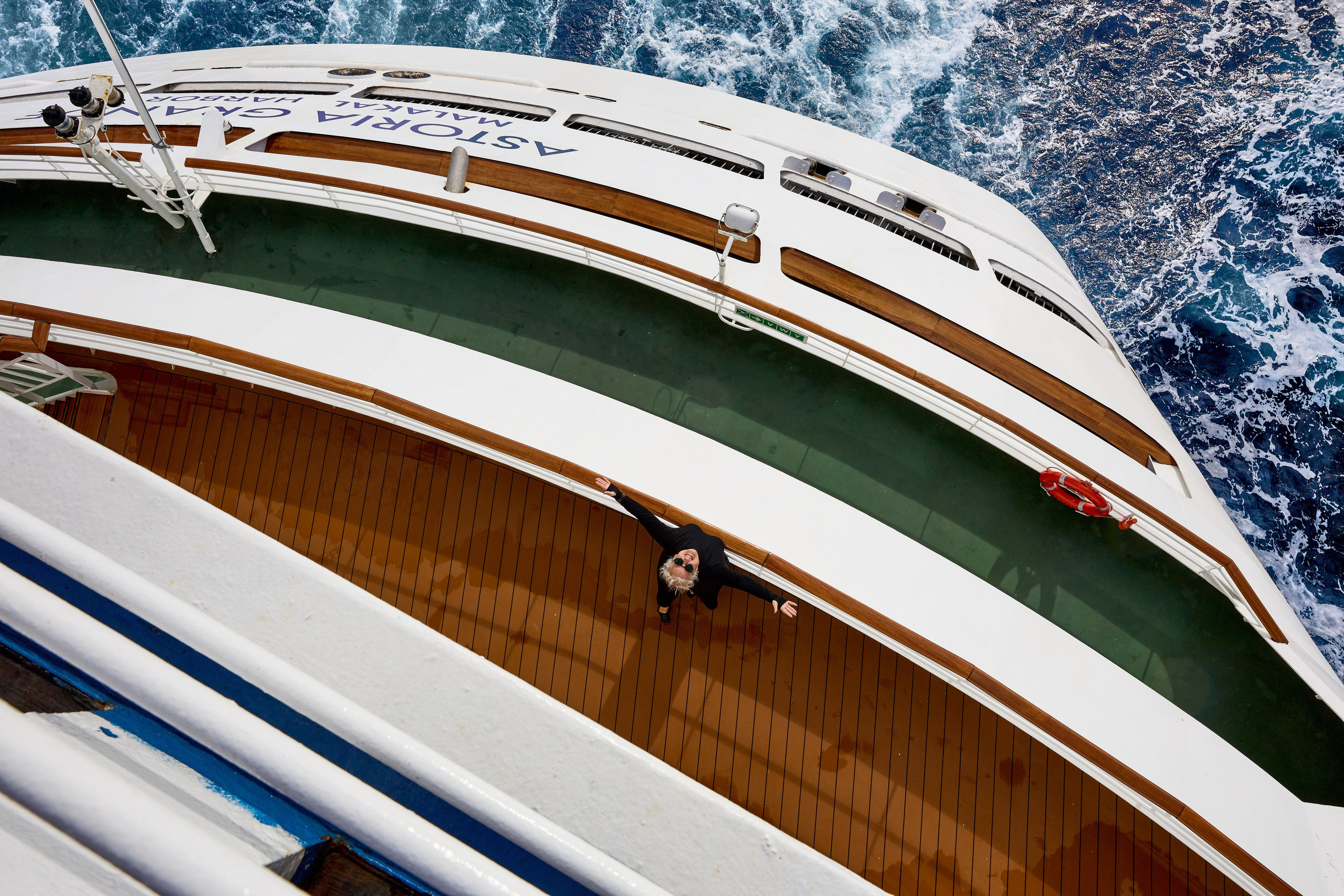 Фотосессии на судне. Фото департамент круизного лайнера Астория Гранде