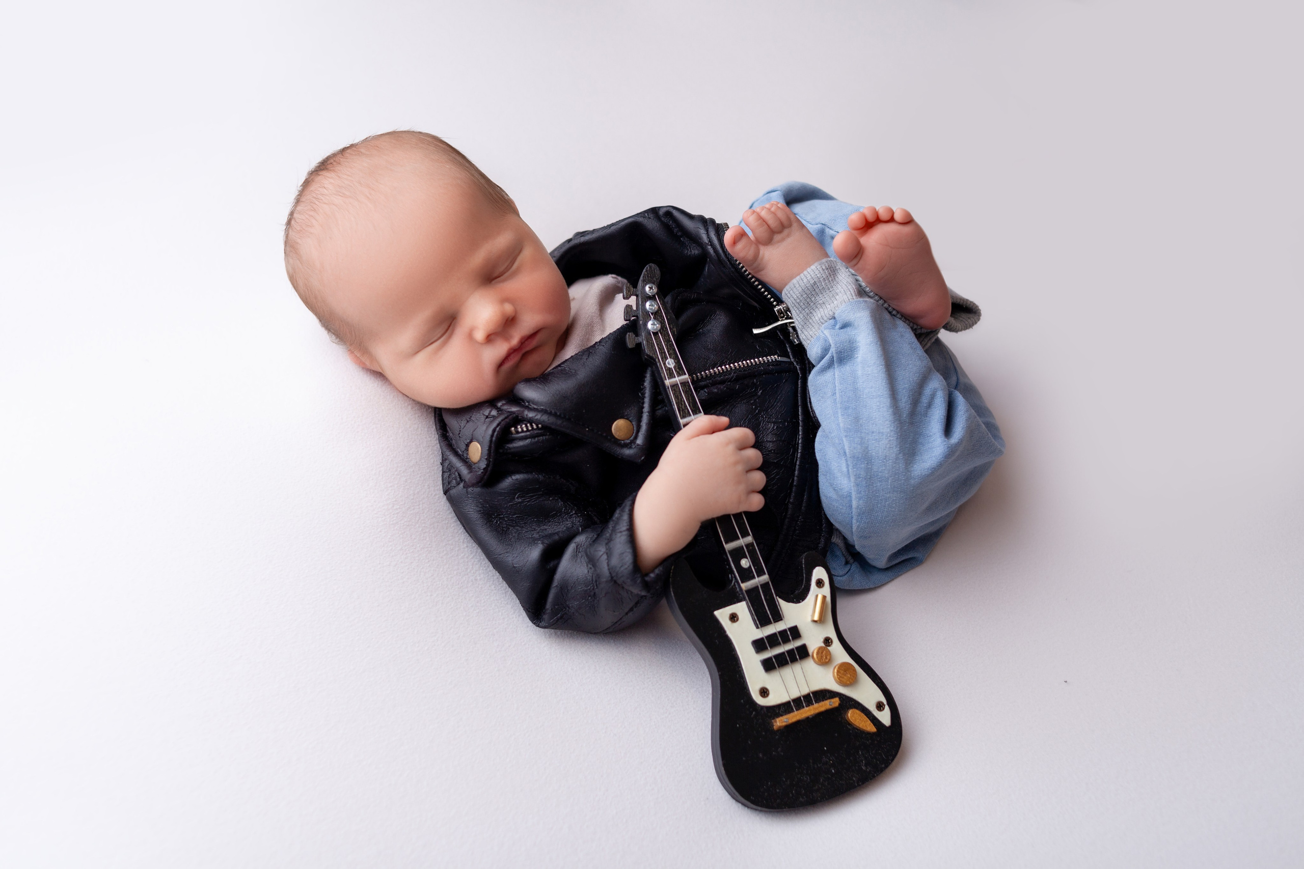 Мальчики. Фотограф новорожденных г. Подольск, г. Жуковский, весь юг Москвы и Моск.обл