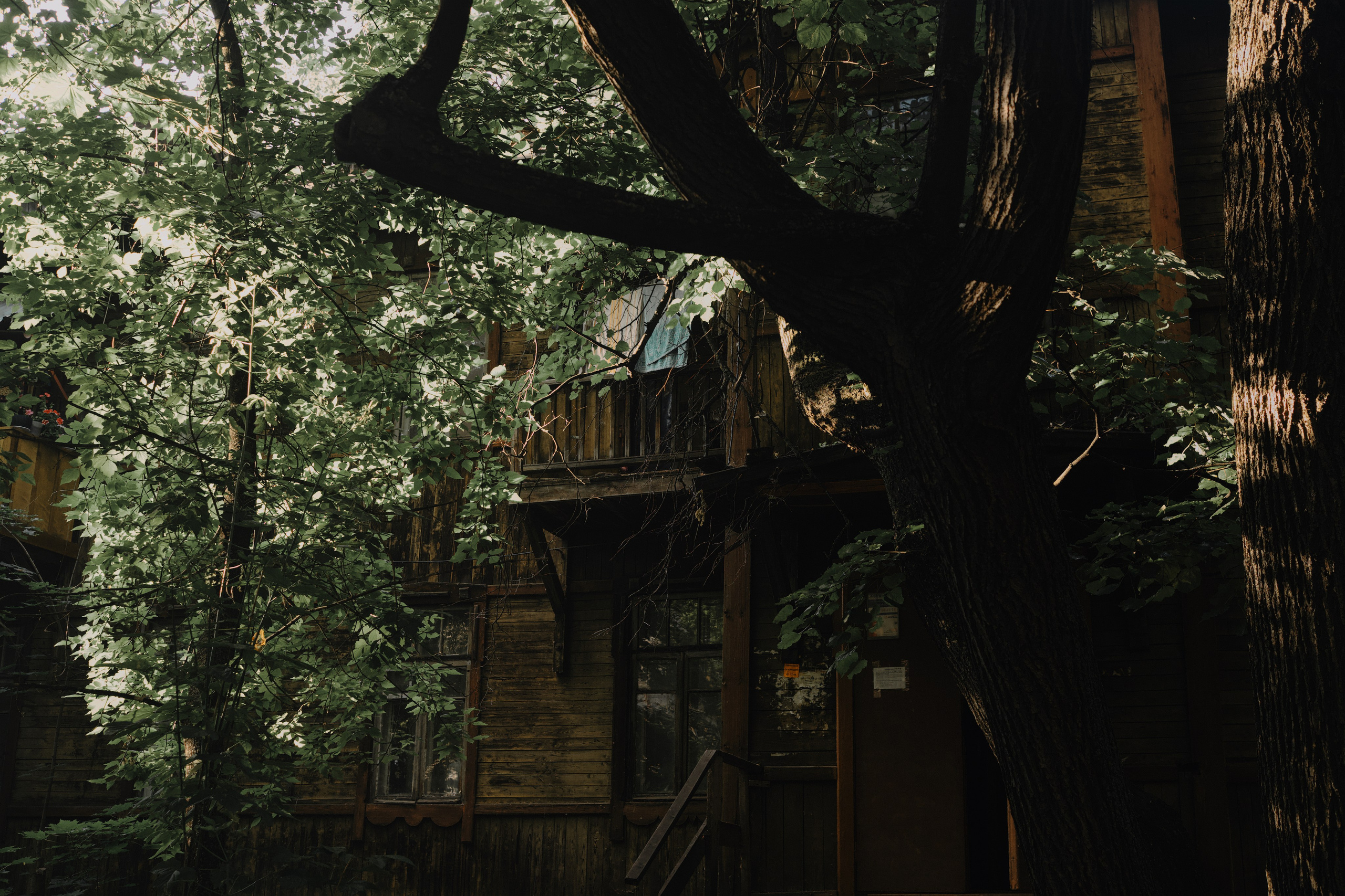 Эстетика забытых мест. Фотограф-любитель из Кирова Андрей Погребняк