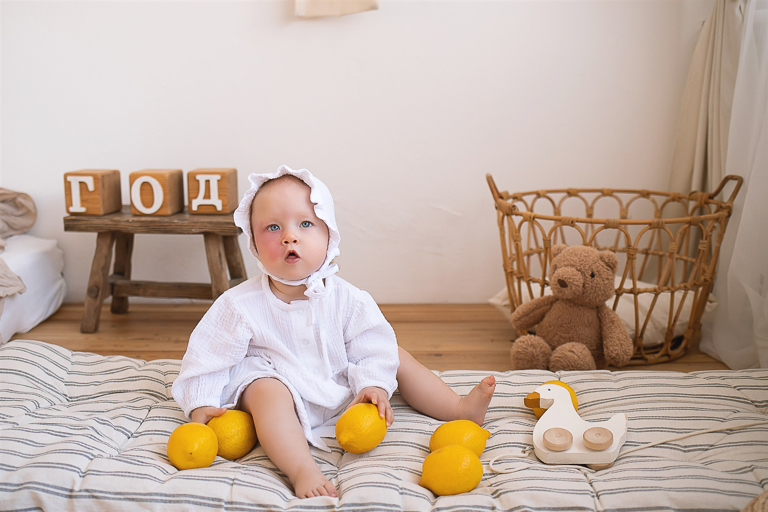 Детская, семейная фотосессия. Фотограф новорожденных в Новосибирске