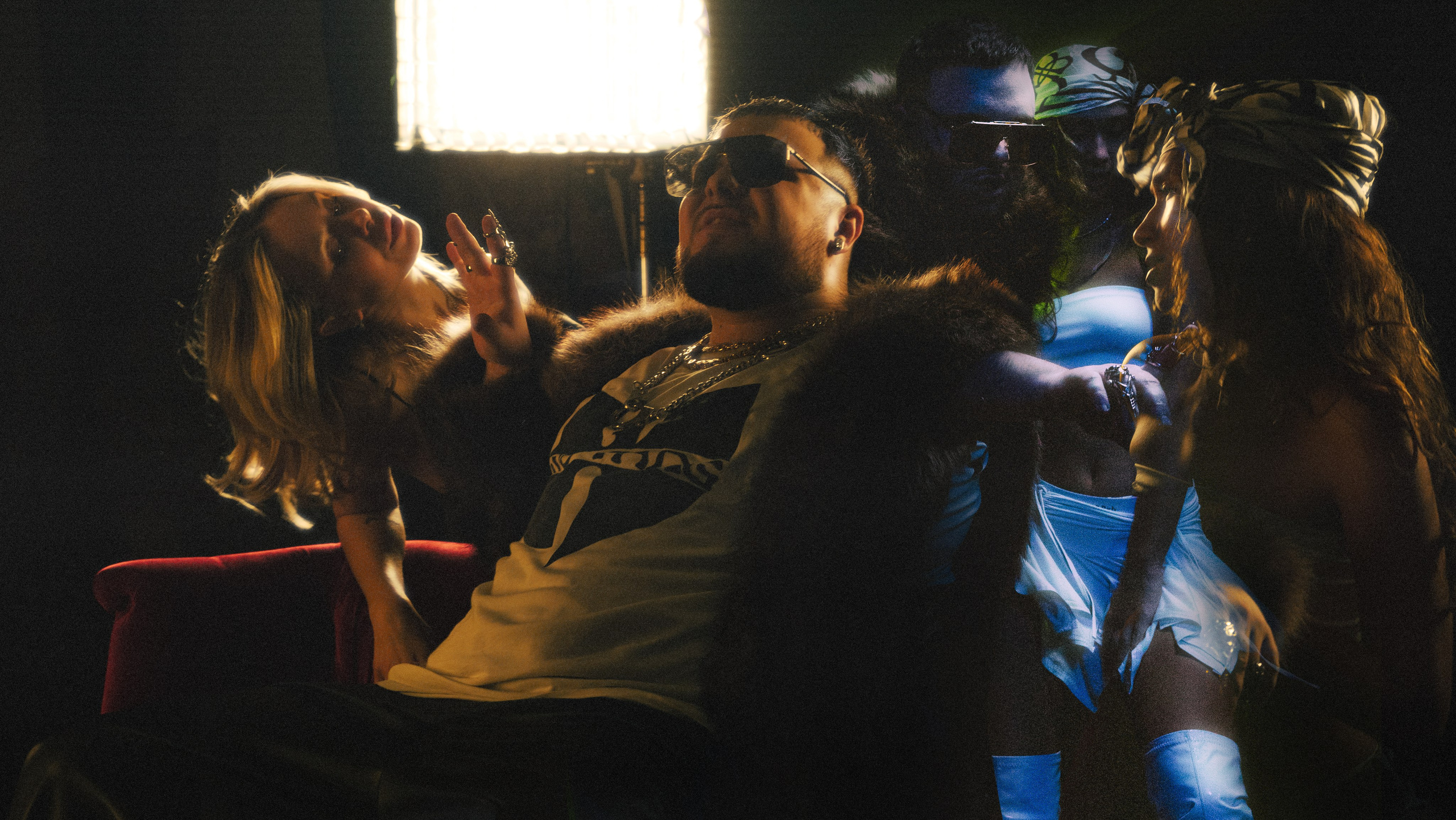 Nkeeei Shilovets Uniqe Wipo. ART фотограф NBIRDIE