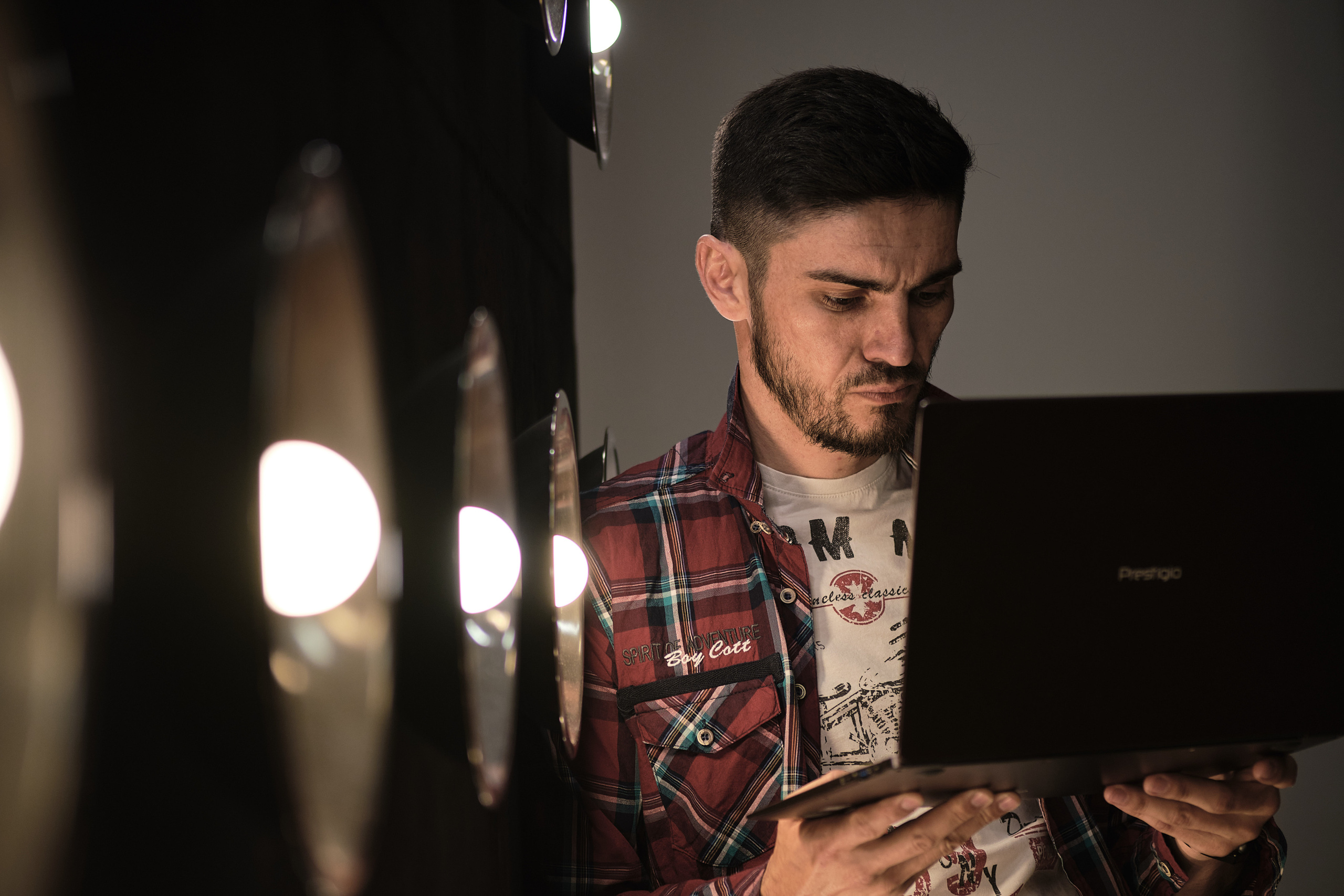 Детектив — Сергей. Свадебный и семейный фотограф в Новокузнецке Иван Иванов