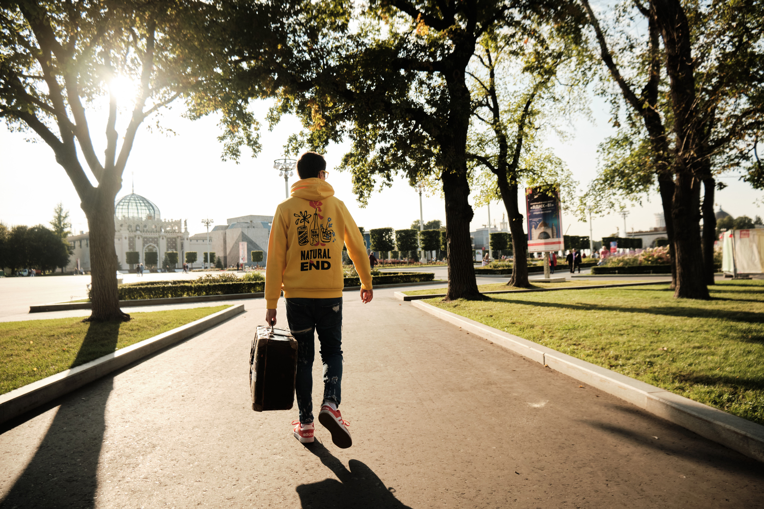 Ведущий МСК — Константин. Свадебный и семейный фотограф в Новокузнецке Иван Иванов