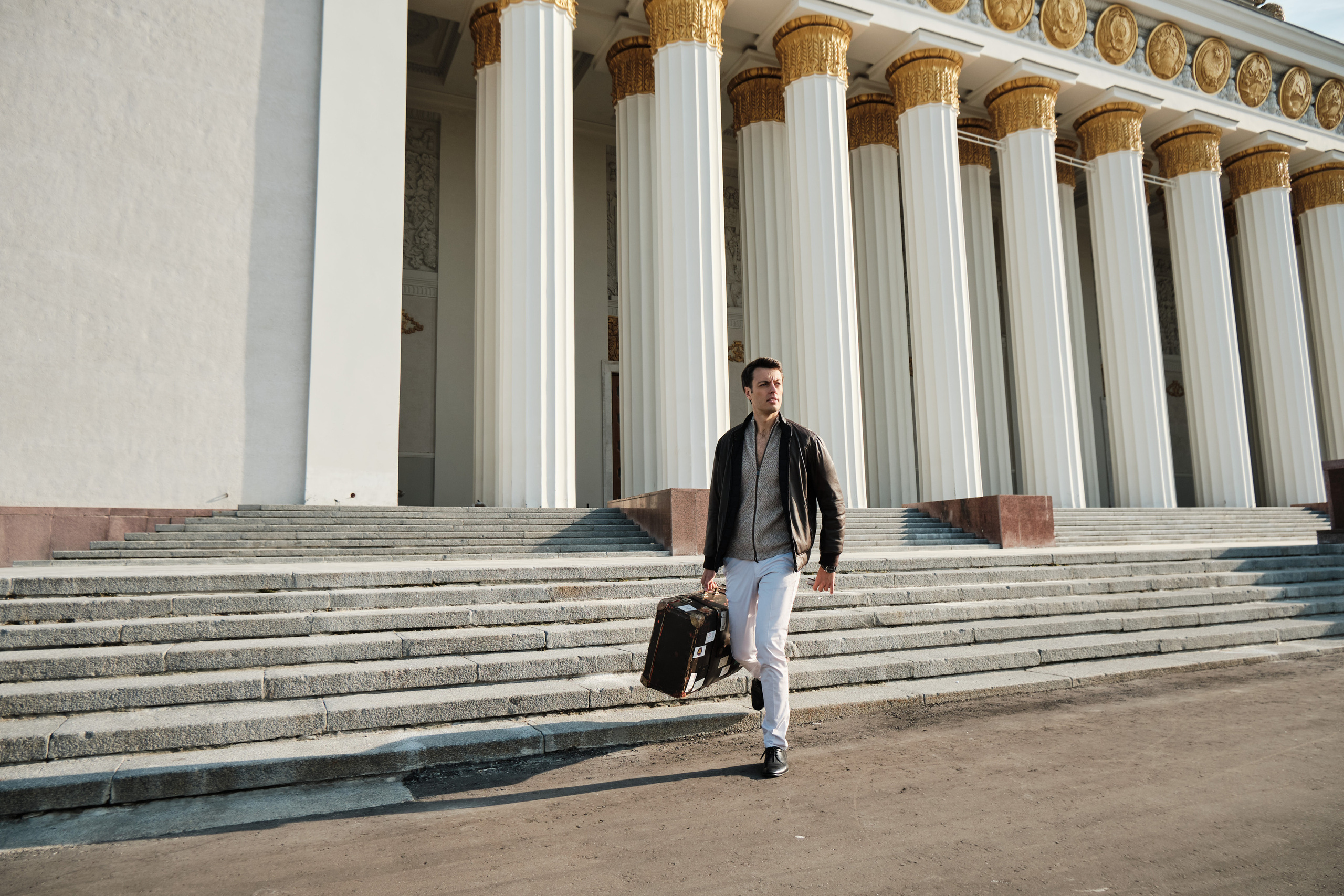 Ведущий МСК — Константин. Свадебный и семейный фотограф в Новокузнецке Иван Иванов