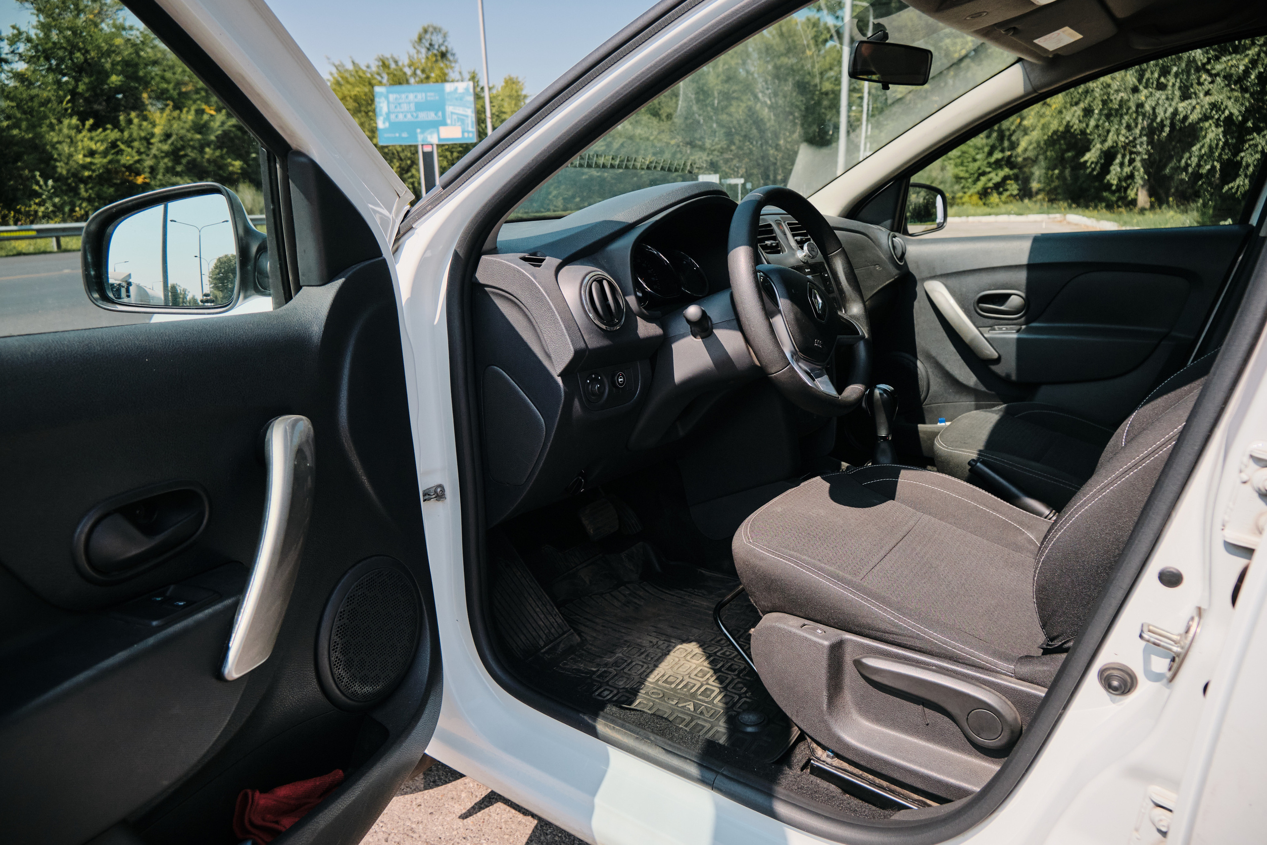 Для Яндекс такси Новокузнецк. Свадебный и семейный фотограф в Новокузнецке Иван Иванов