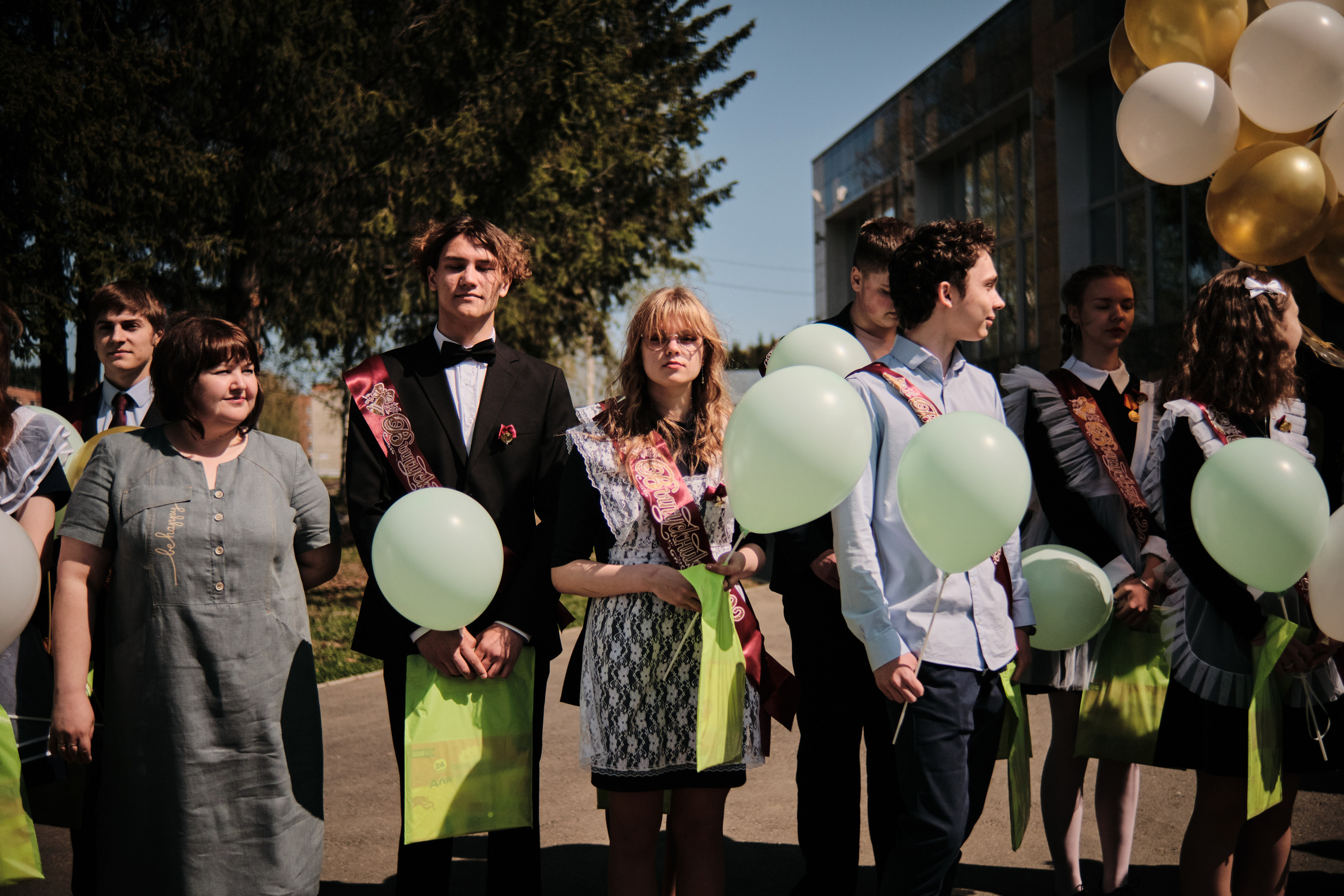 Последний звонок Таштагол 2023. Свадебный и семейный фотограф в Новокузнецке Иван Иванов