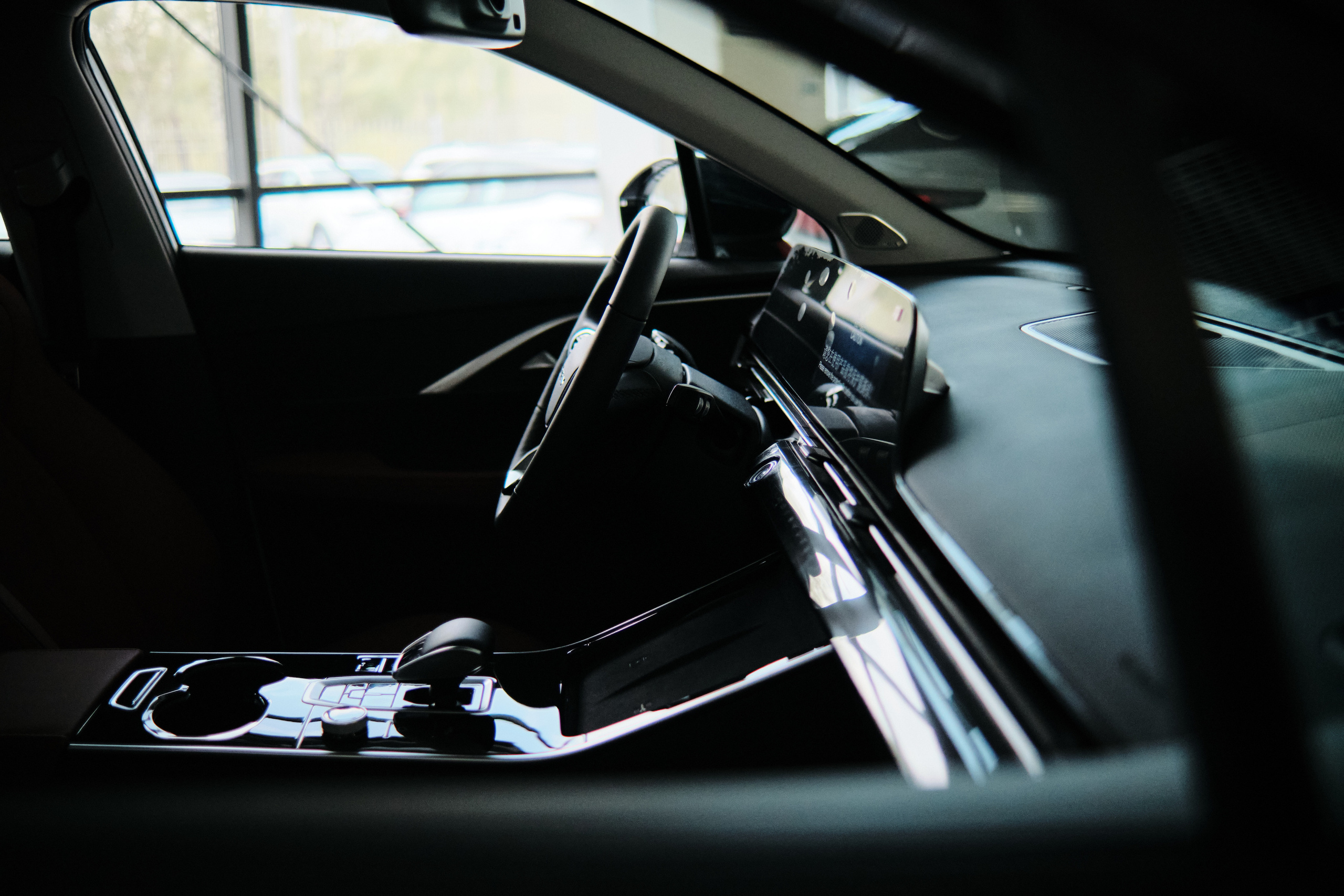 Тест — драйв OMODA. Свадебный и семейный фотограф в Новокузнецке Иван Иванов