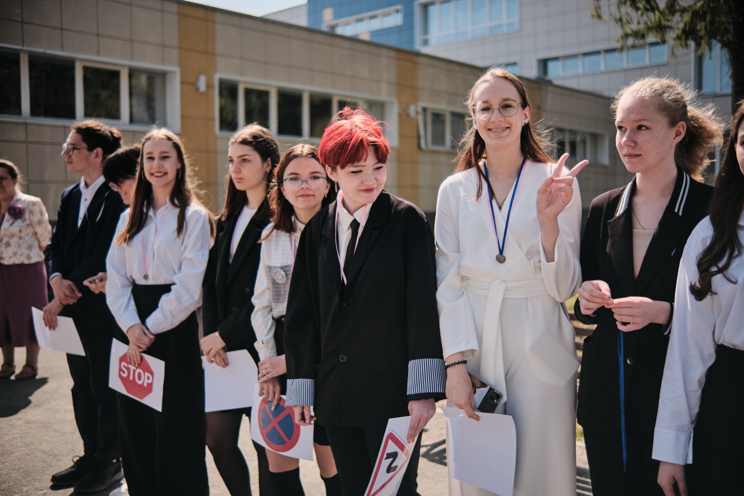Последний звонок Таштагол 2023. Свадебный и семейный фотограф в Новокузнецке Иван Иванов
