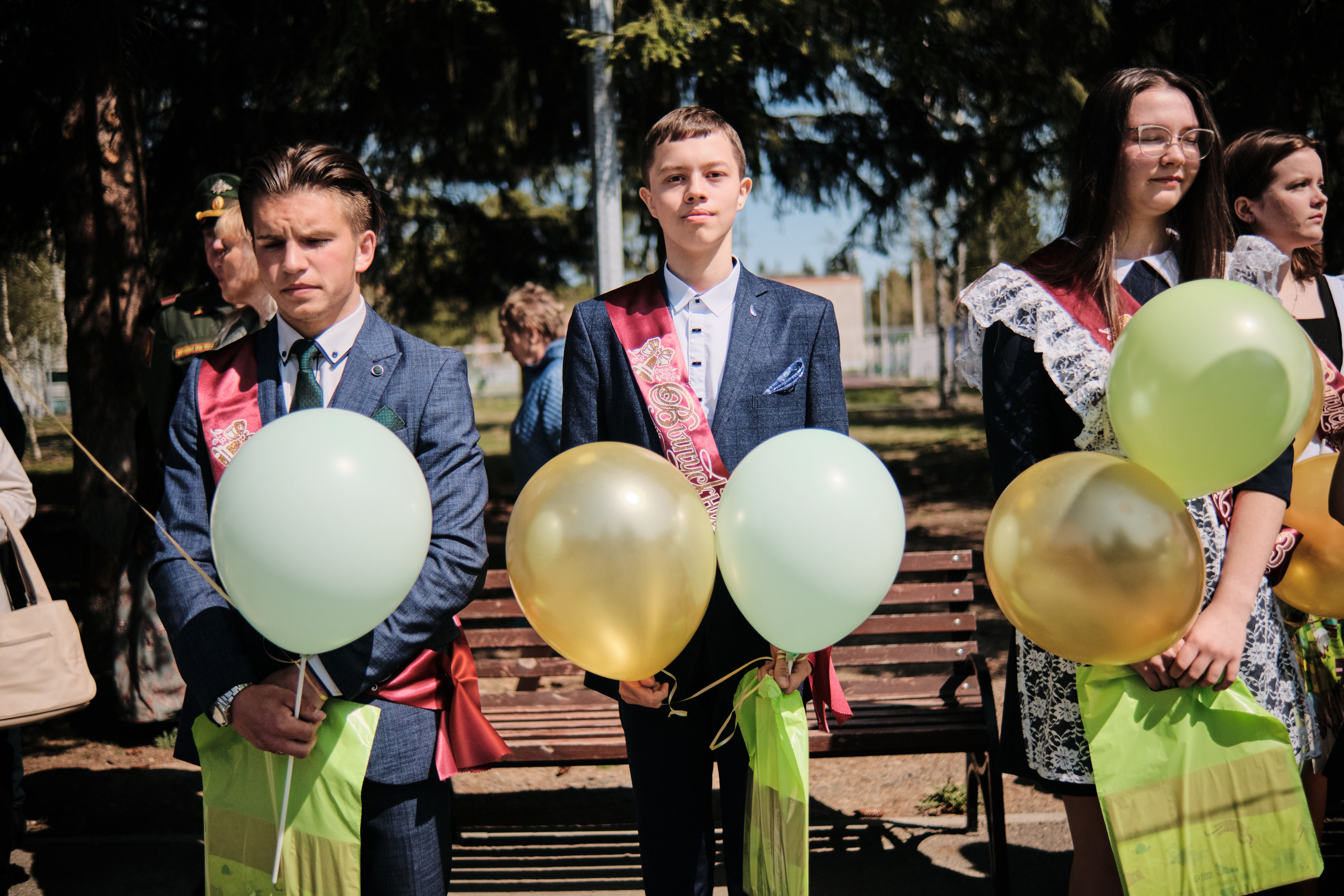 Последний звонок Таштагол 2023. Свадебный и семейный фотограф в Новокузнецке Иван Иванов