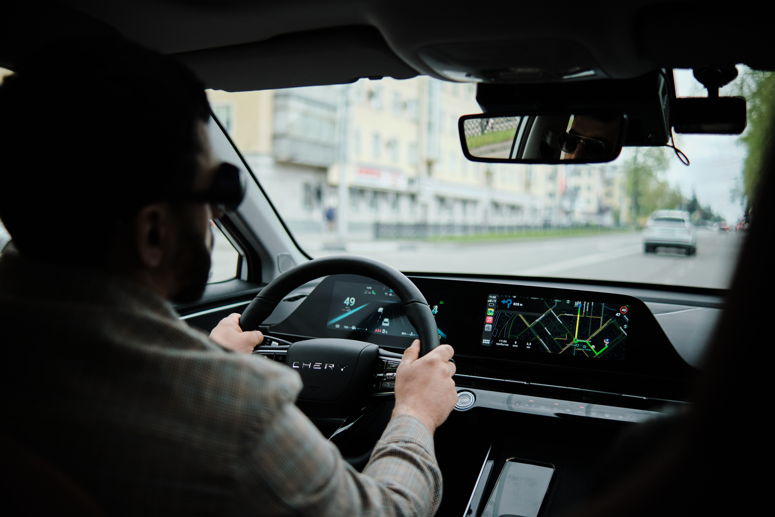 Тест — драйв OMODA. Свадебный и семейный фотограф в Новокузнецке Иван Иванов