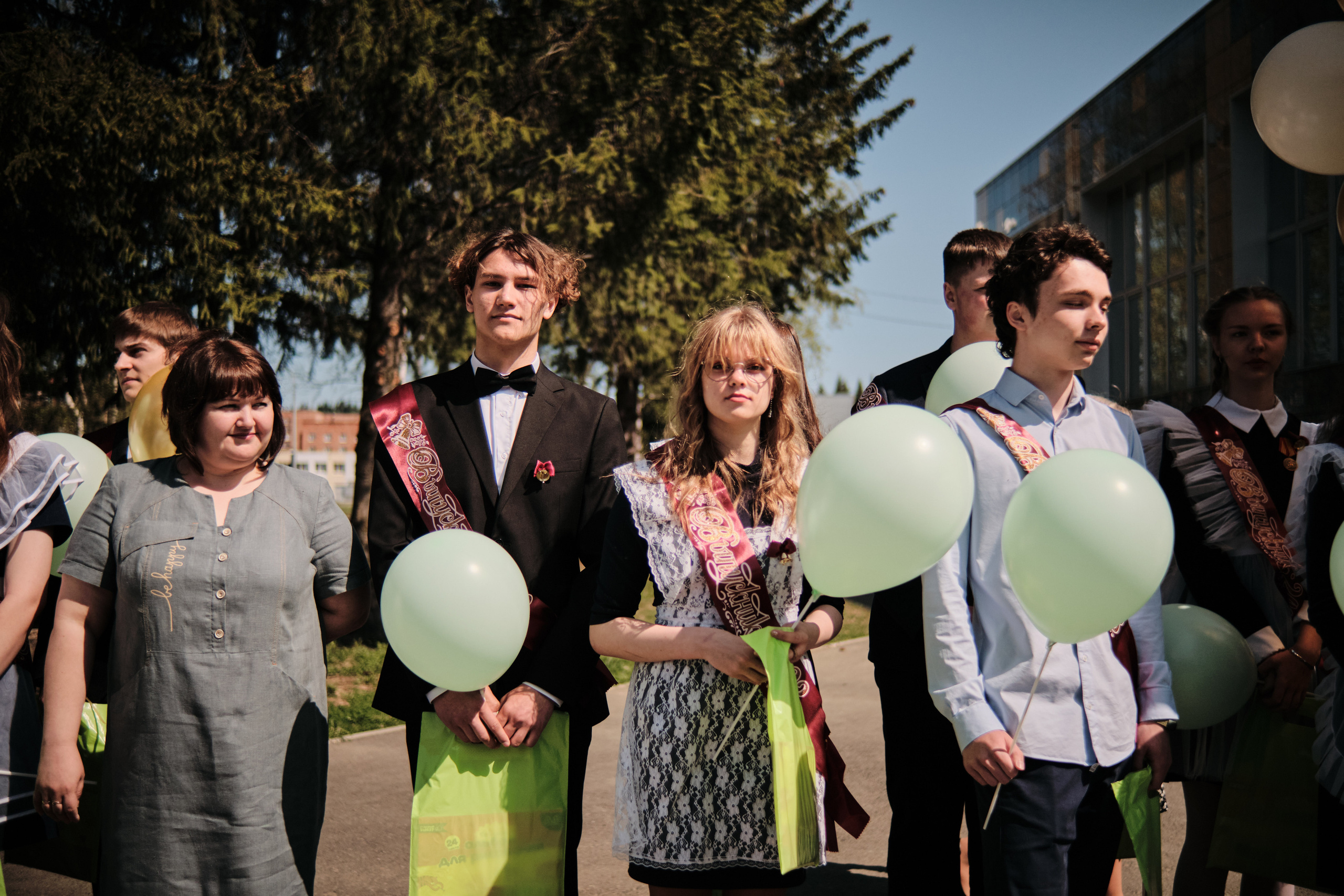 Последний звонок Таштагол 2023. Свадебный и семейный фотограф в Новокузнецке Иван Иванов