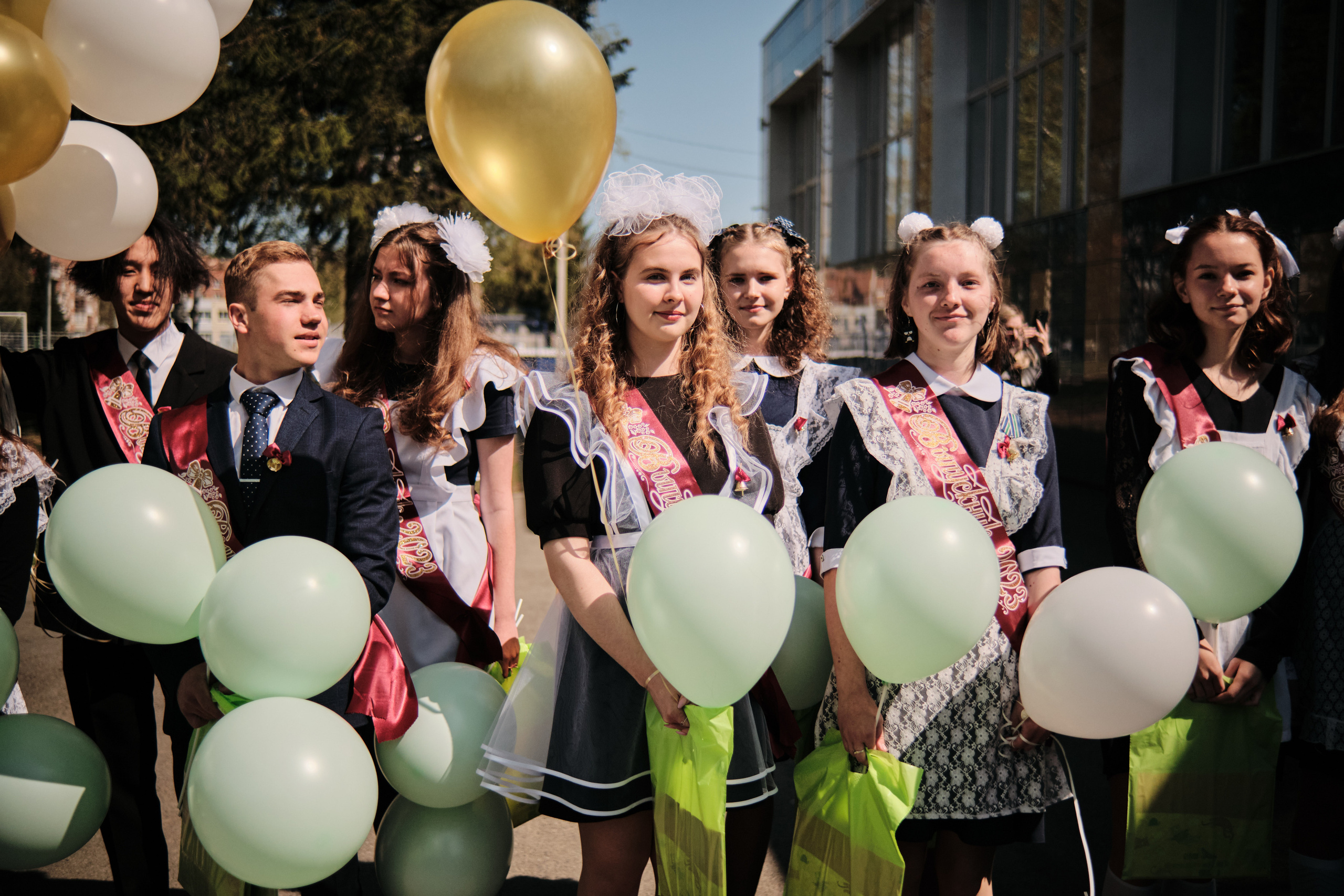 Последний звонок Таштагол 2023. Свадебный и семейный фотограф в Новокузнецке Иван Иванов